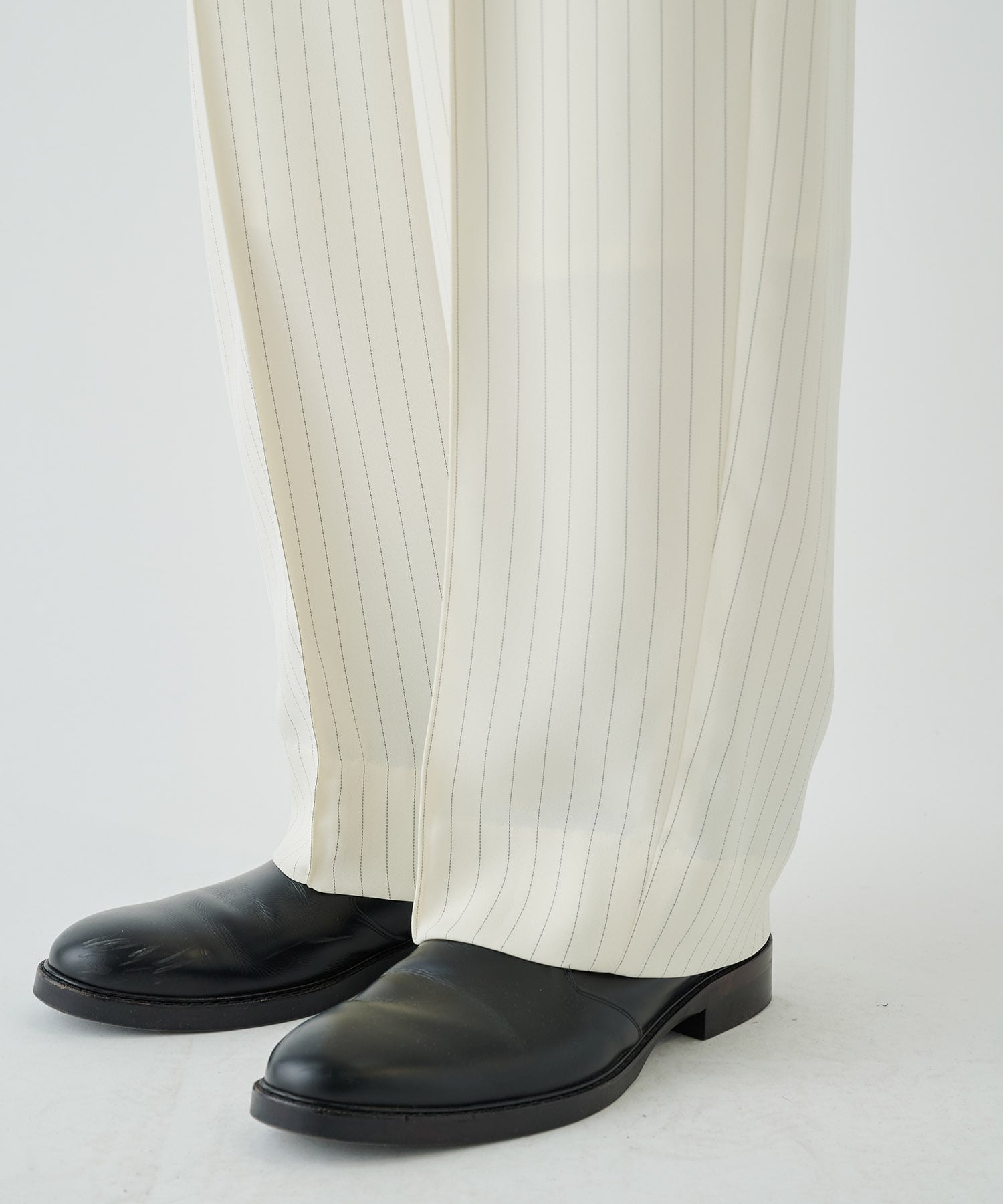 Stripe Double Cloth 2 Tuck Wide Pants with Long Belt CULLNI