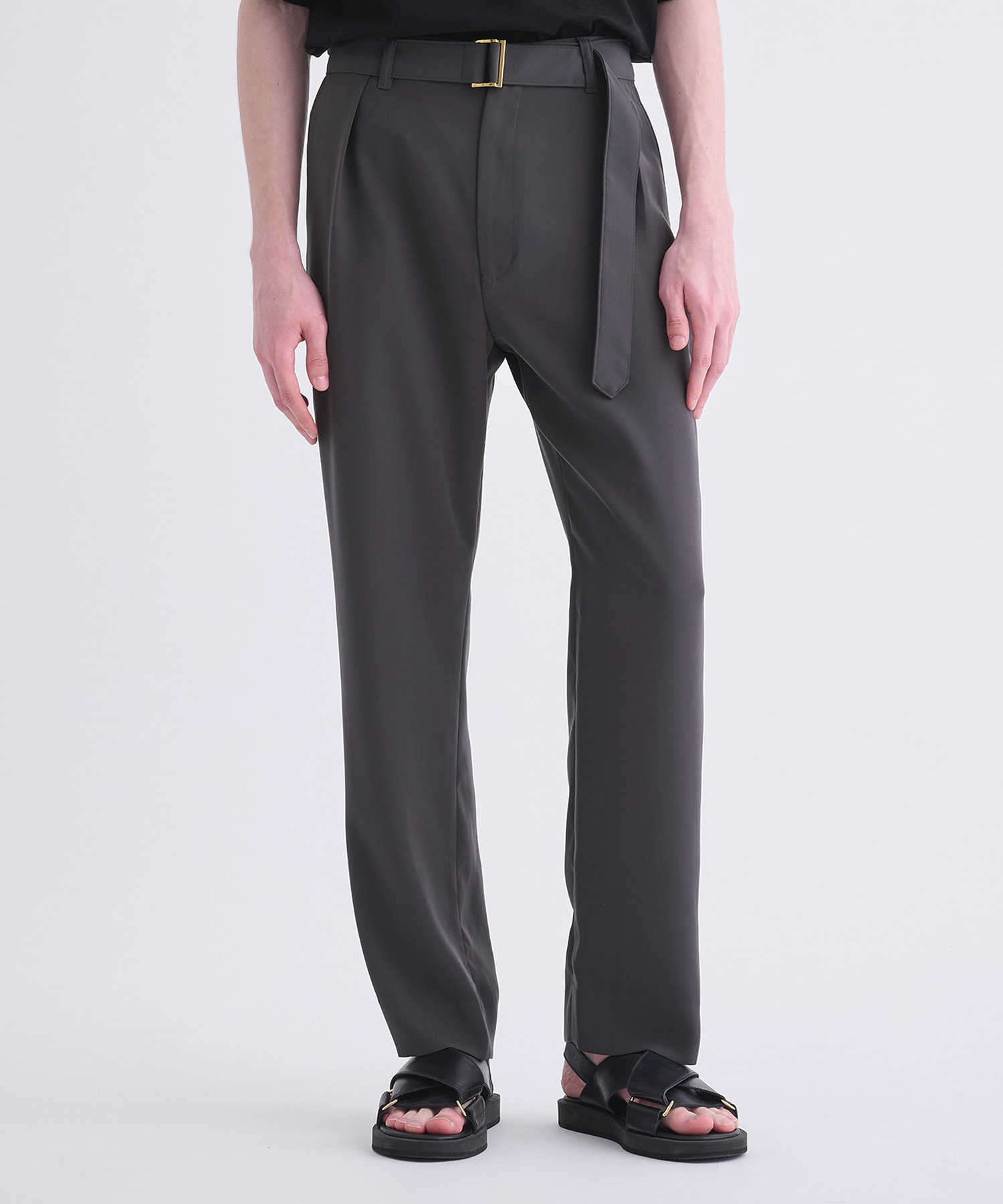 クルニ　Double Satin 1Tuck Pant Long Belt Dry Double Satin 1Tuck Pant with Long Belt | CULLNI