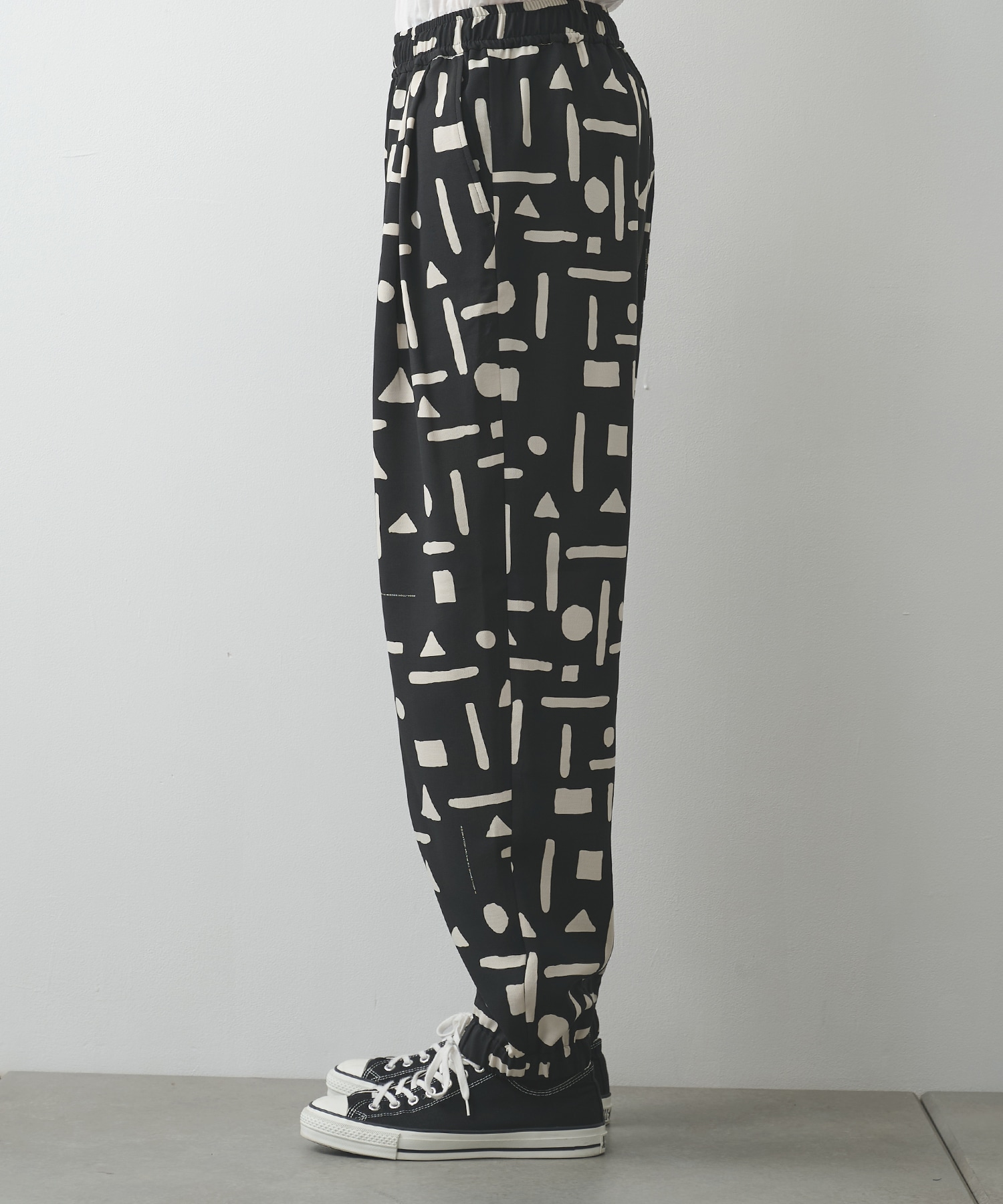 2261-CP20-016 総柄パンツ N.HOOLYWOOD