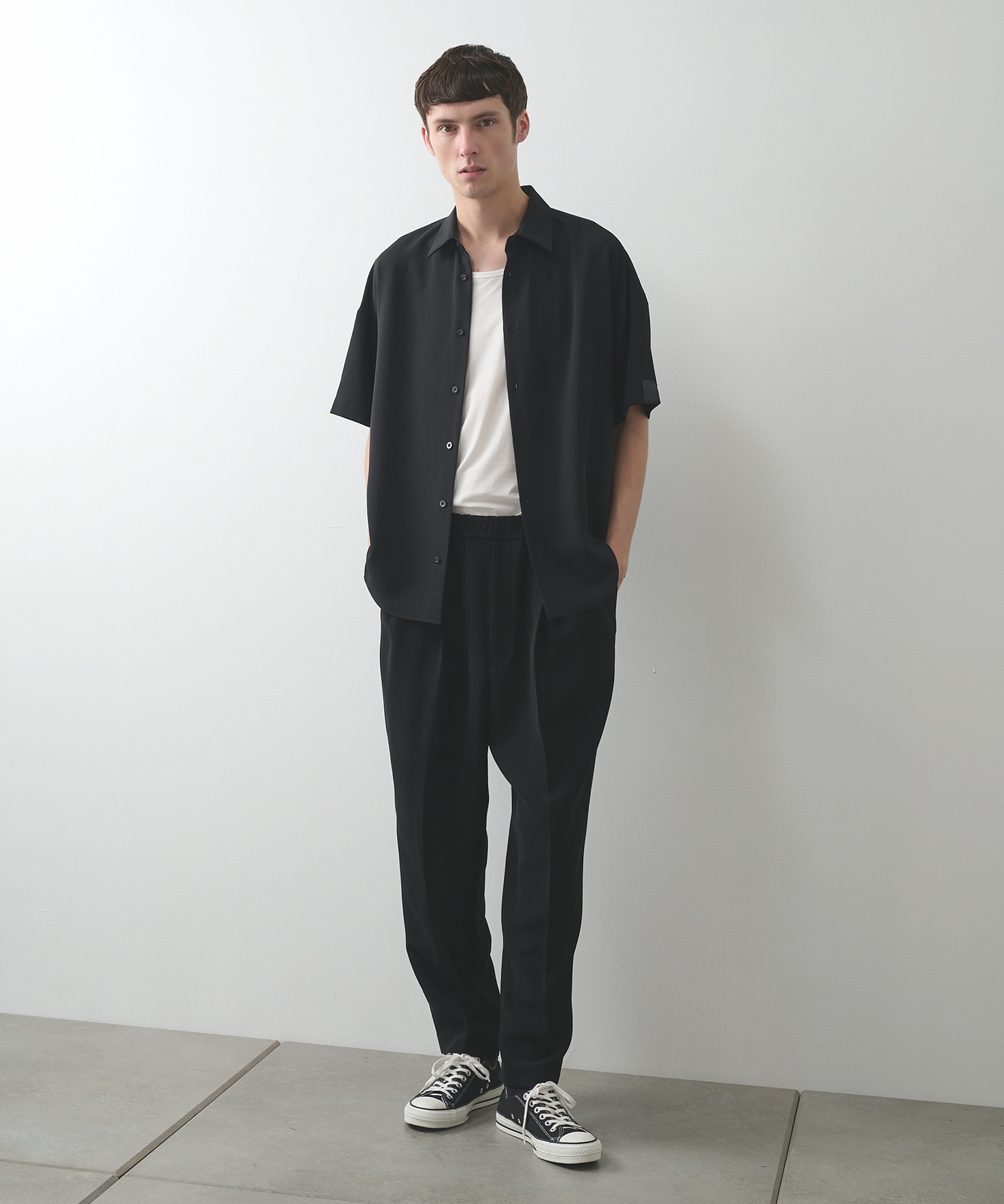 2261-SH55-011 S/S SHIRT N.HOOLYWOOD
