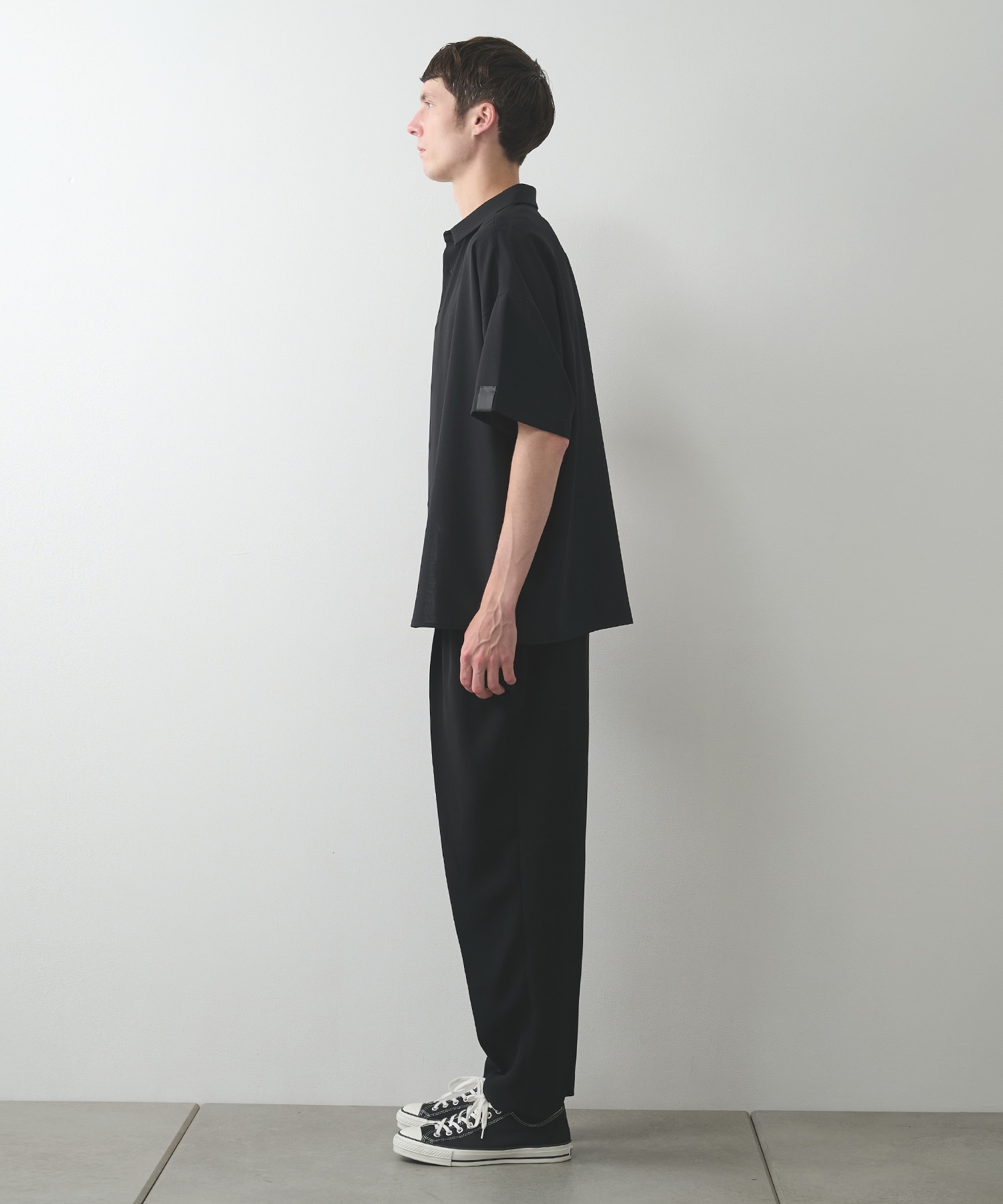 2261-SH55-011 S/S SHIRT N.HOOLYWOOD