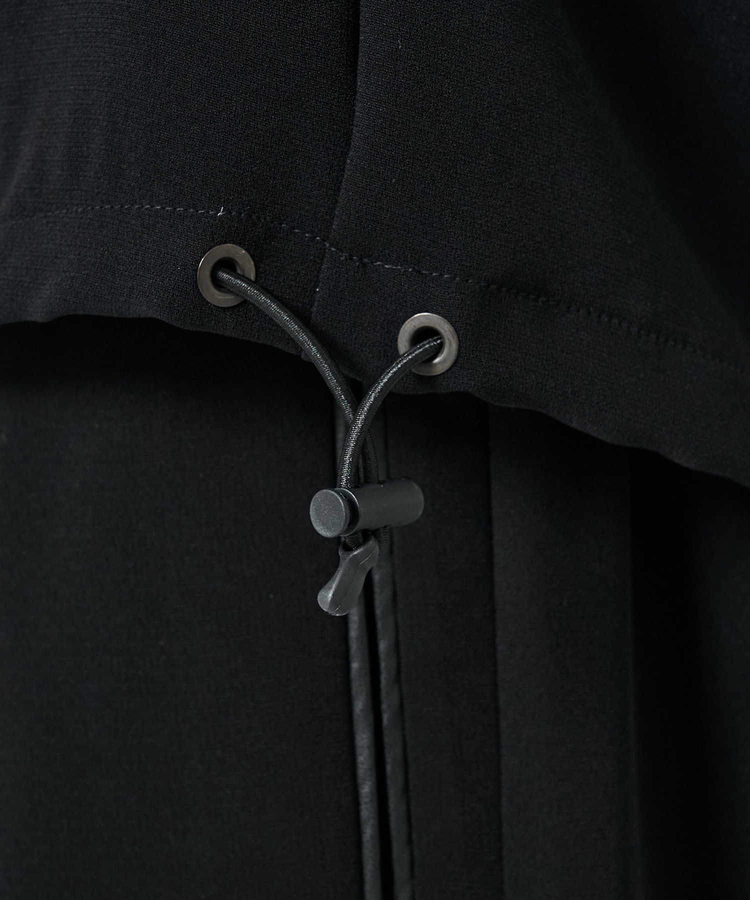 SUMMER ESSENTIAL DRAWCORD POLO STUDIOUS