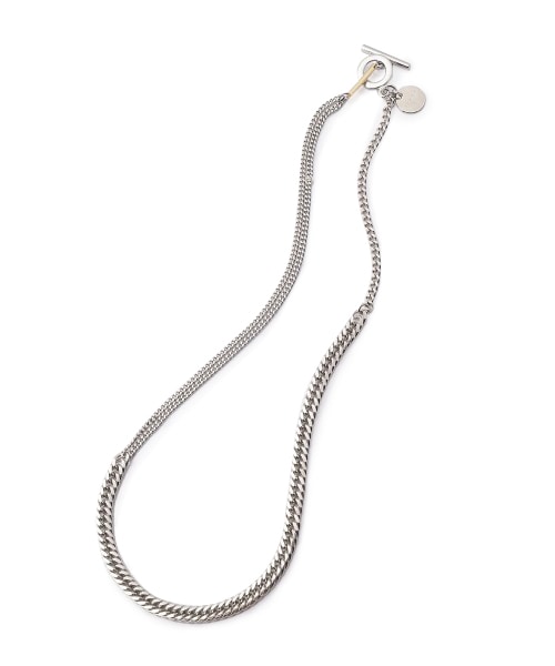 SWITCHING NECKLACE
