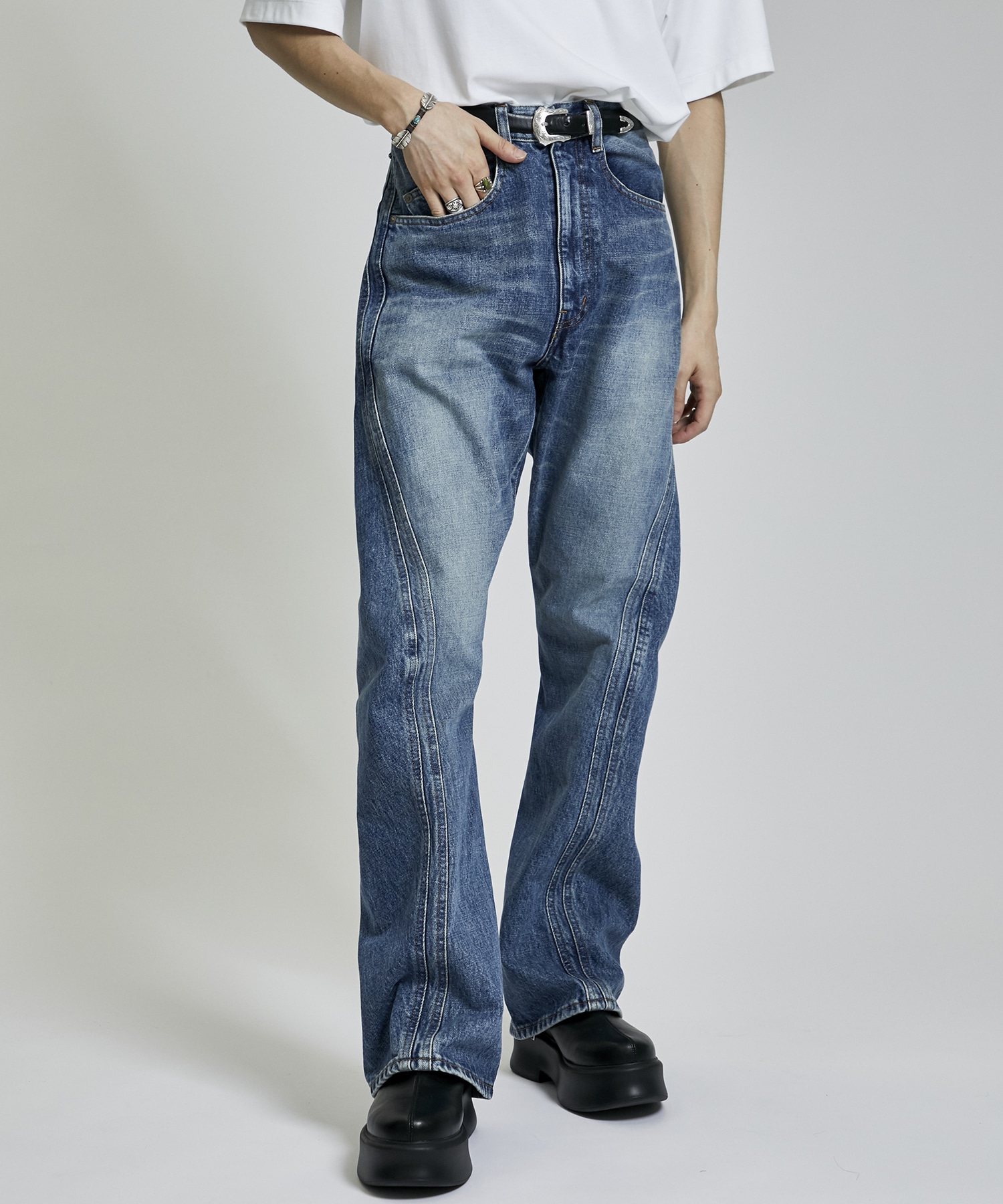 【純正在庫】未使用品 NVRFRGT 3D Twisted Jeans size 3(L) パンツ