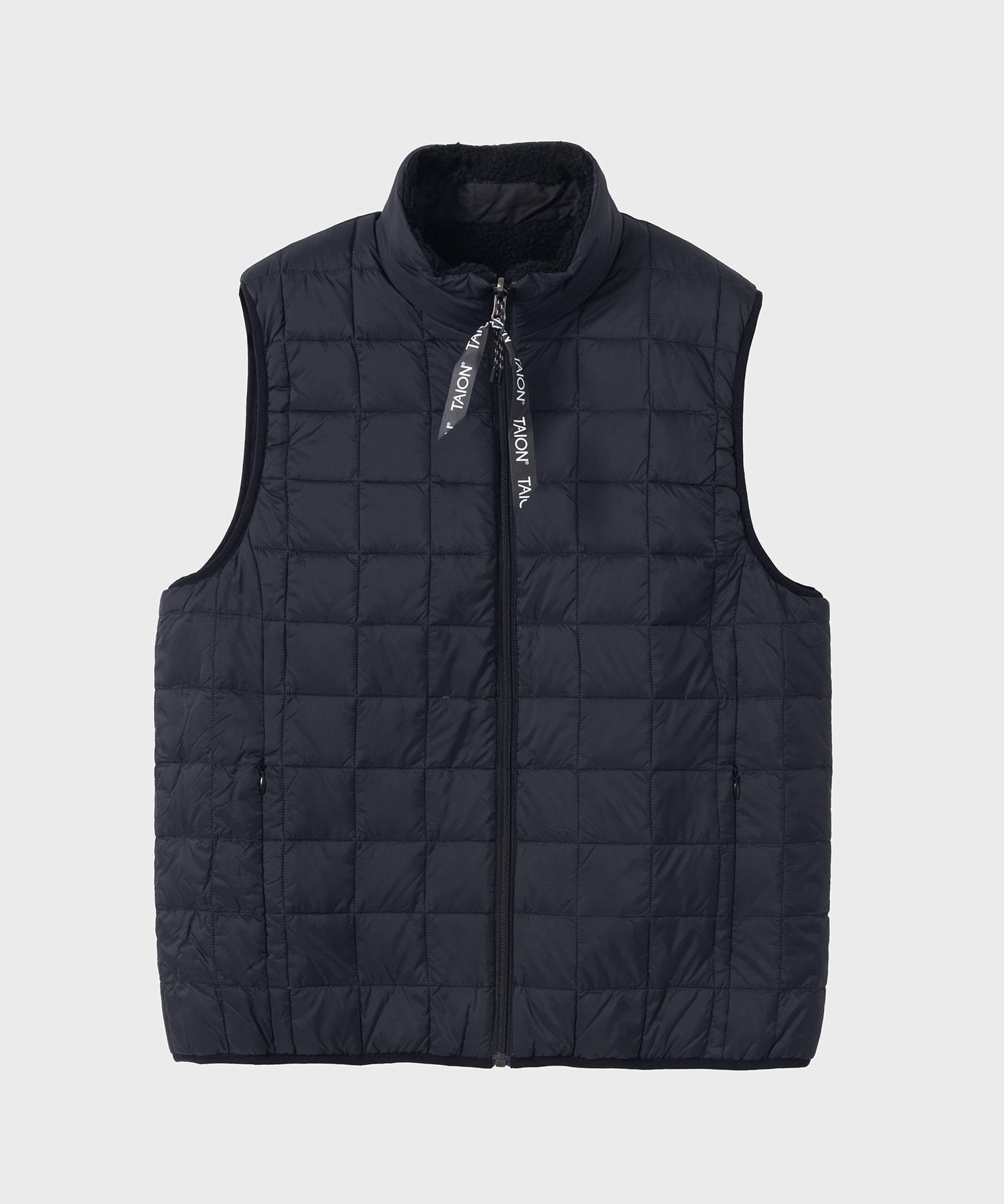 DOWN × BOA REVERSIBLE VEST | TAION