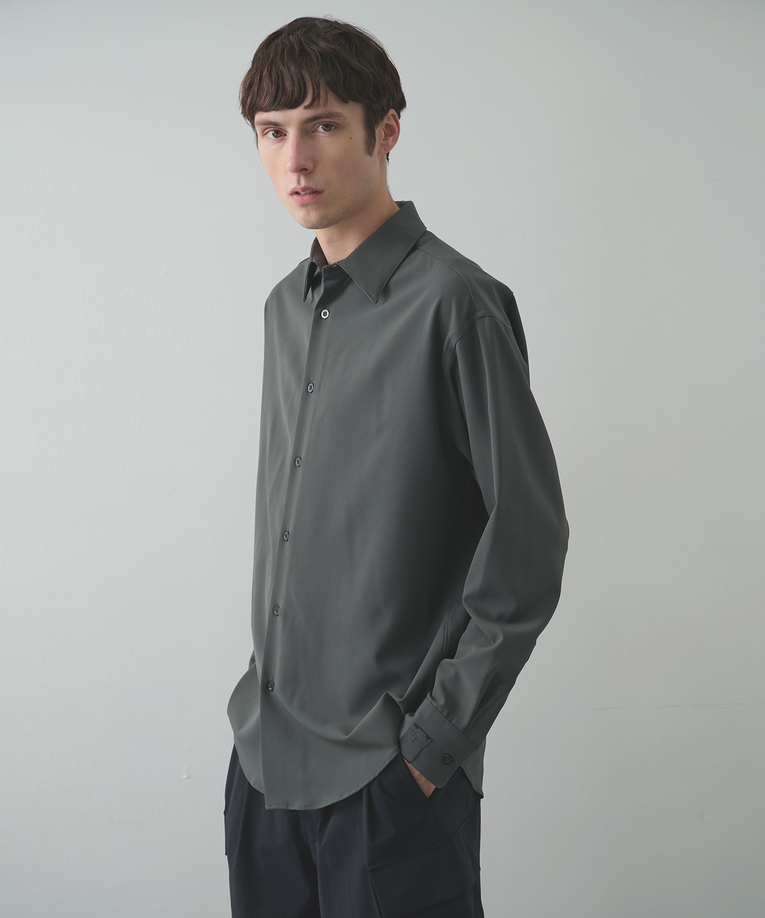 DARK GREY