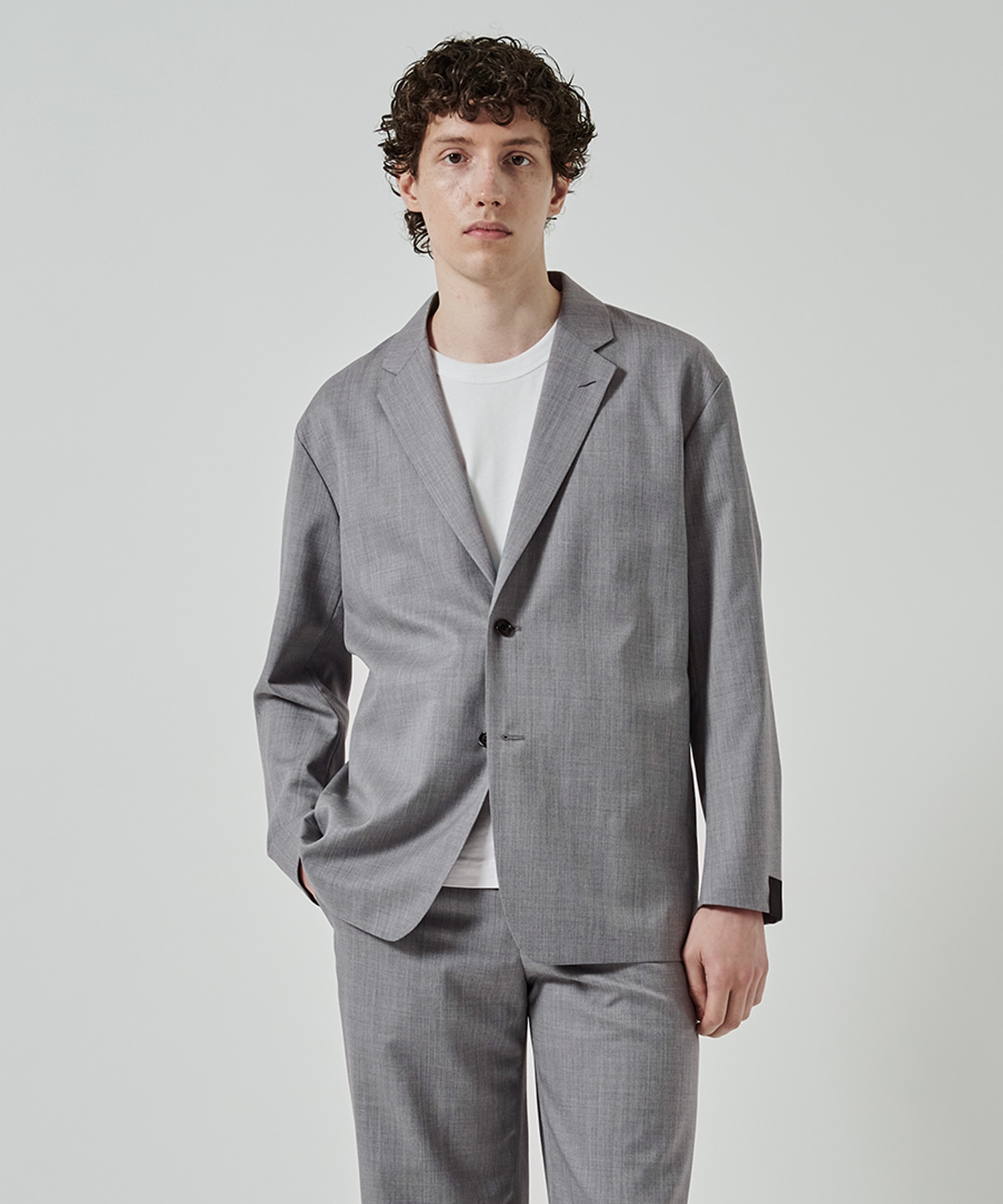 LIGHT GREY