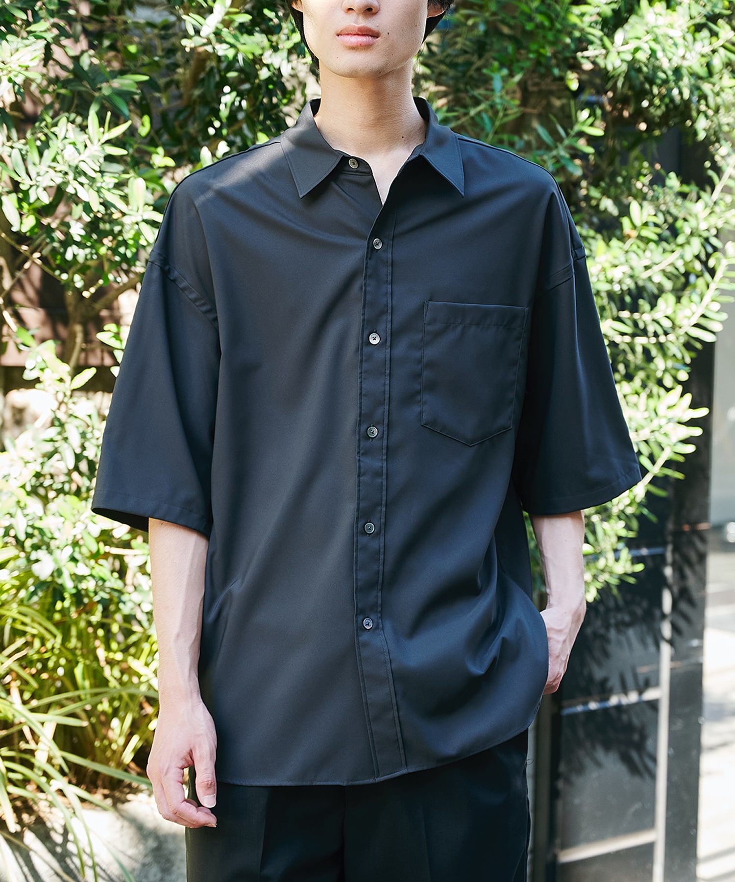 DARK GREY