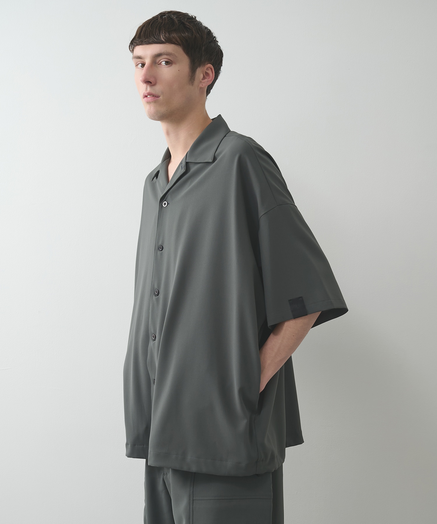 DARK GREY