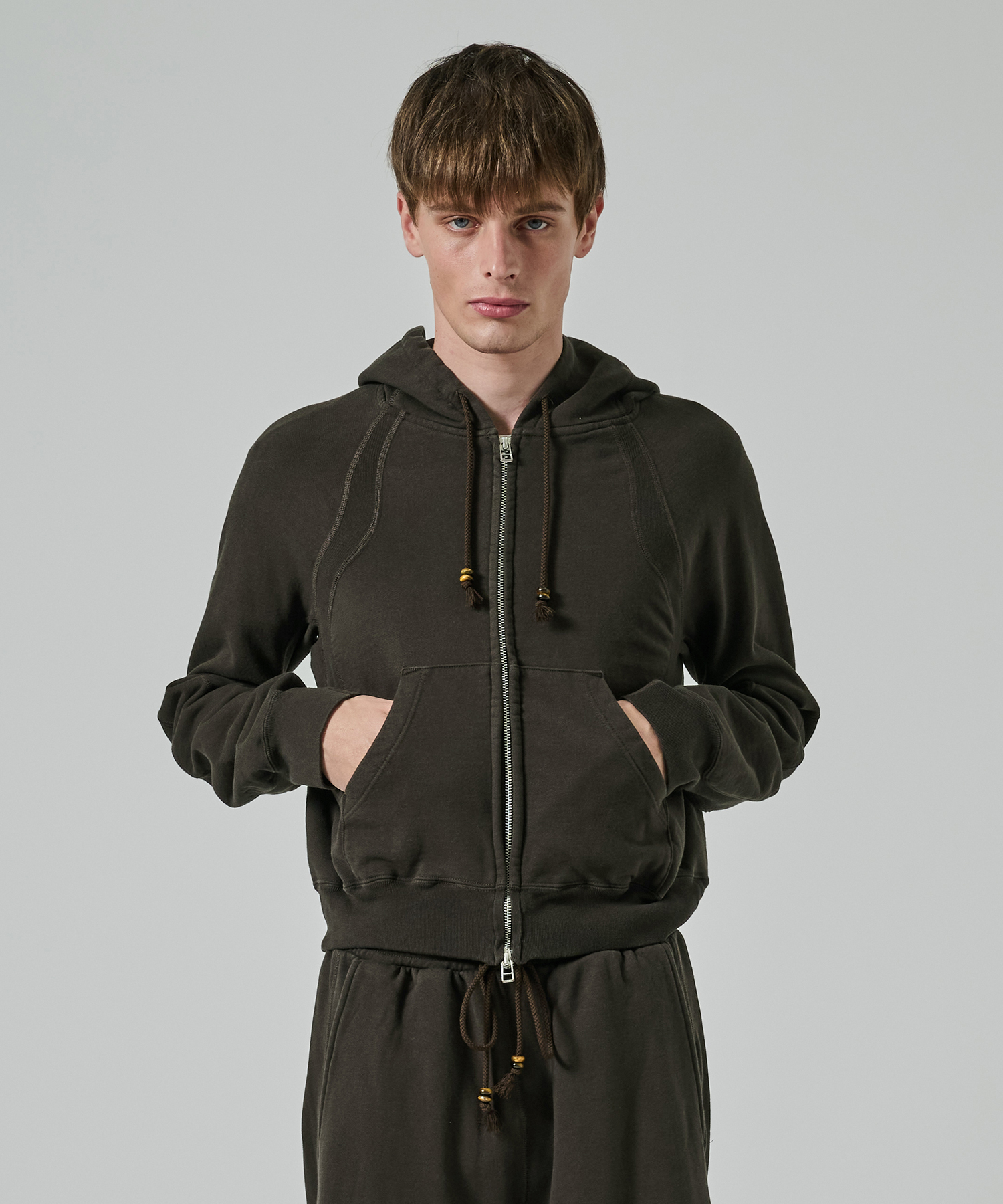 DARK BROWN