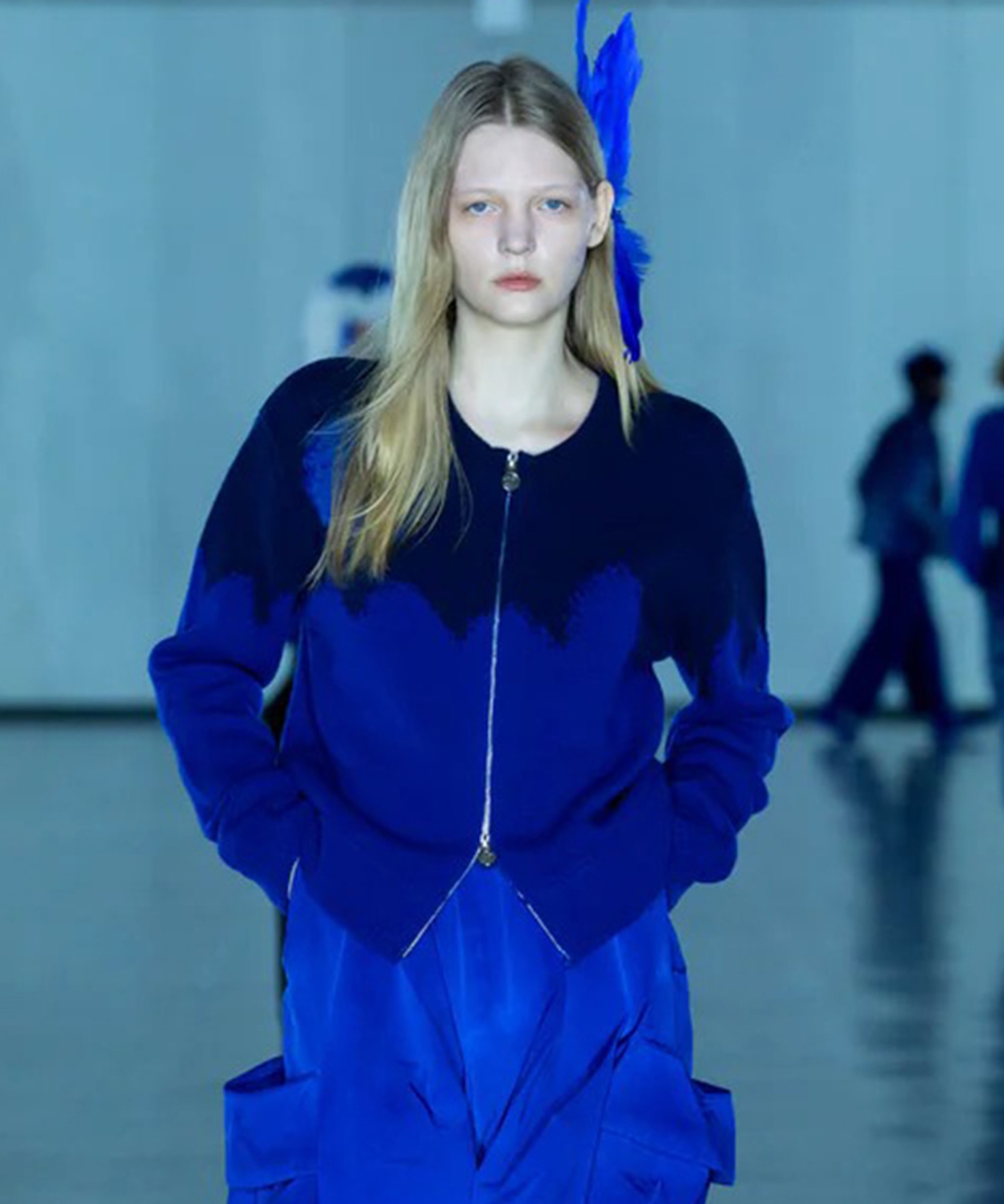 BLUE