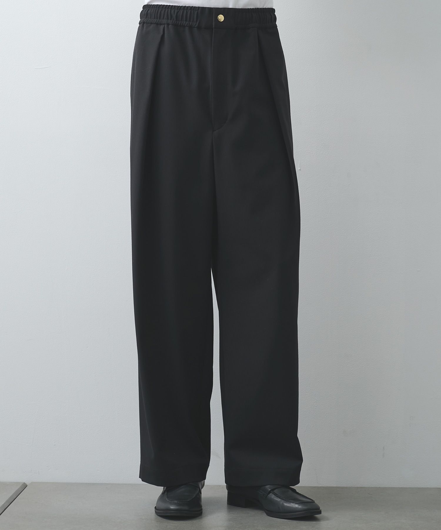 くるるるるん　黒36 別注 Wool Wide Pants｜CULLNI