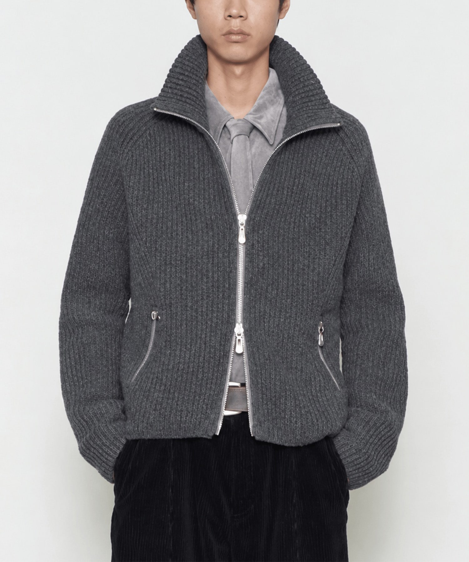 DARK GREY