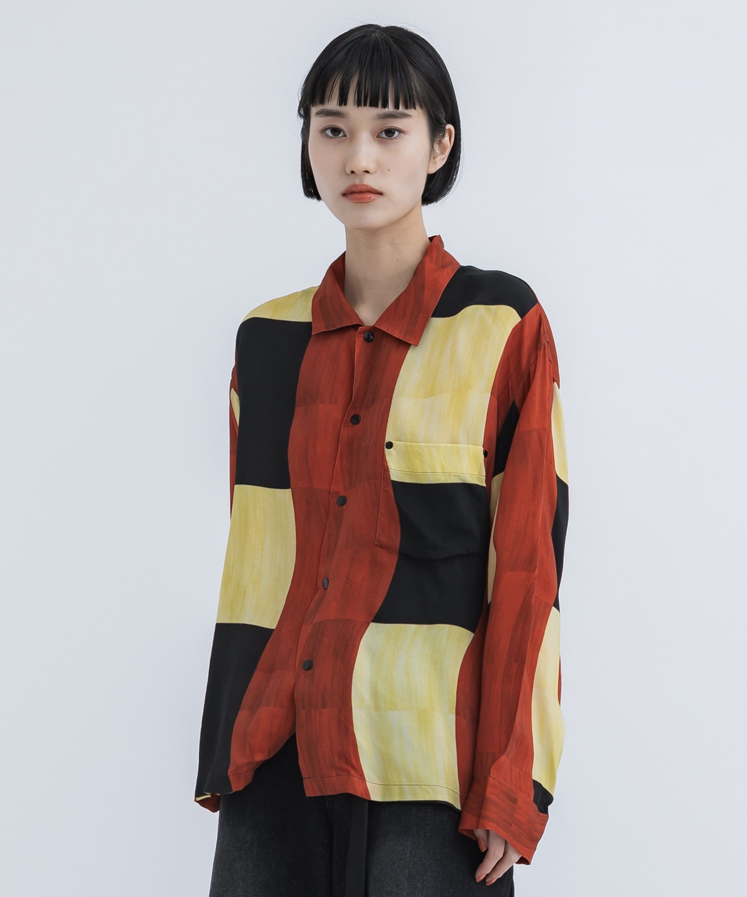 Inner print shirt(XS RED): TOGA PULLA: WOMENS｜ STUDIOUS ONLINE