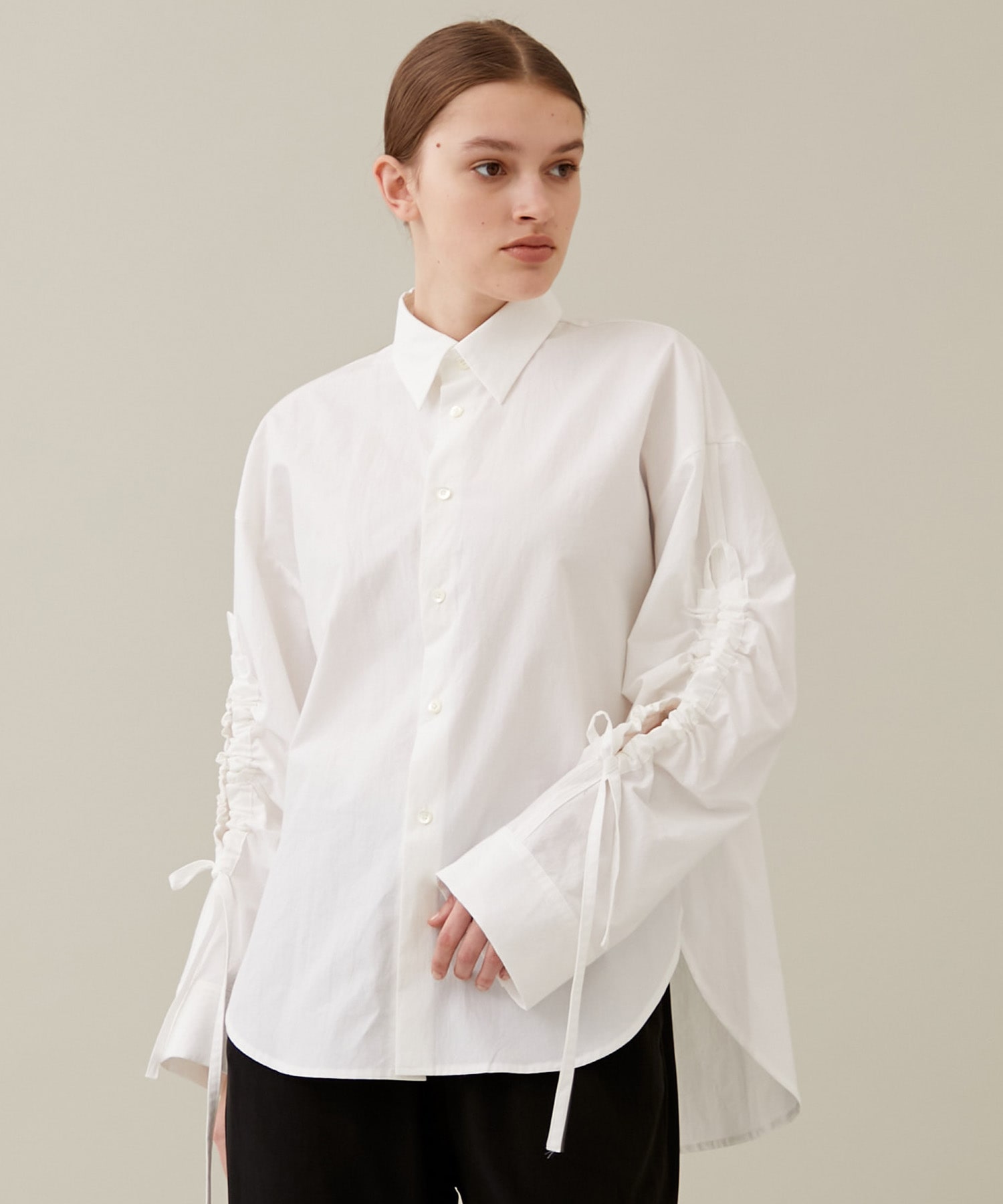 ujoh Gathered Hole Sleeve shirt 販売本物 - technicomm.qc.ca