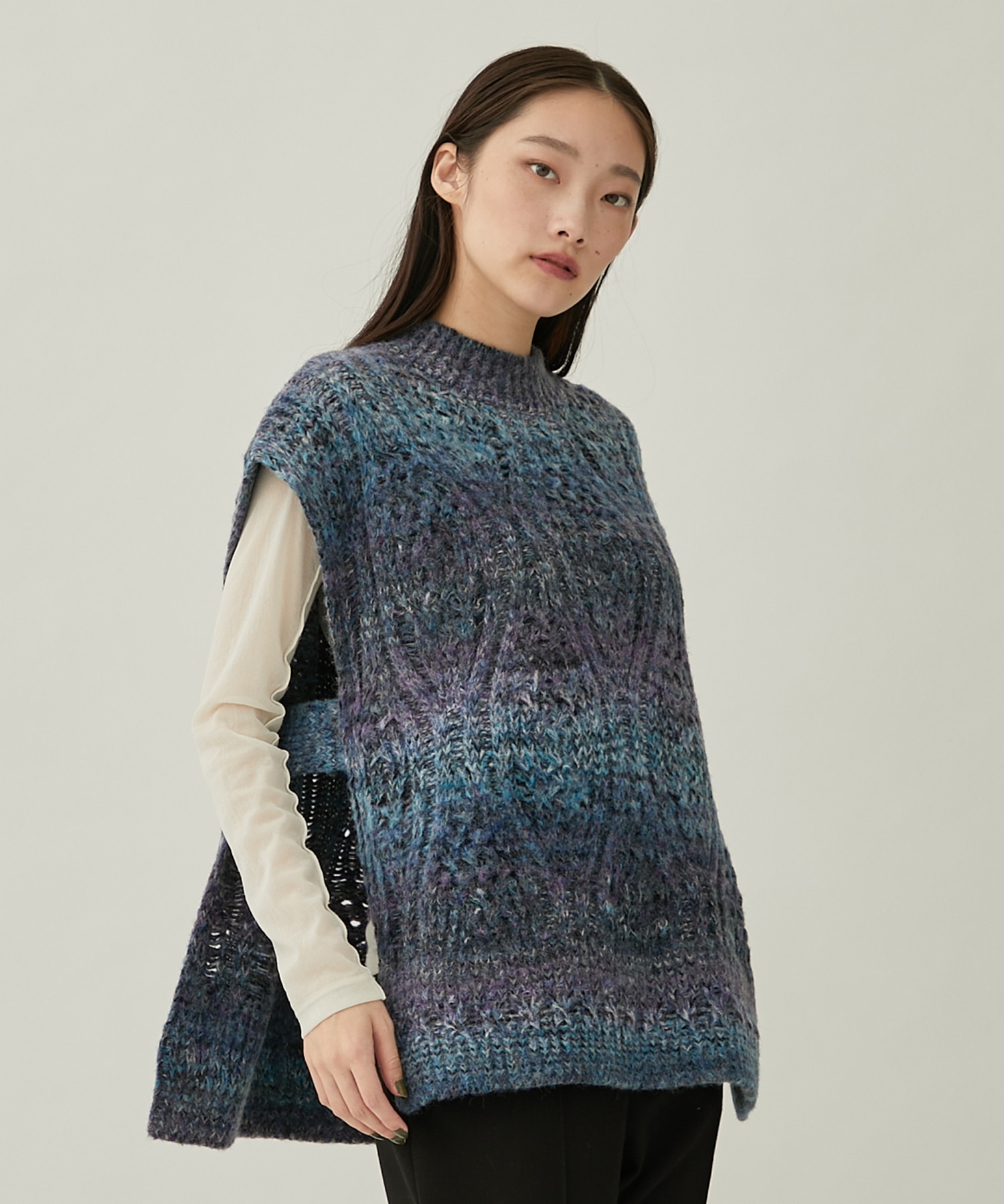 Hazy knit vest(FREE BLUE): MURRAL: WOMENS｜ STUDIOUS ONLINE公式