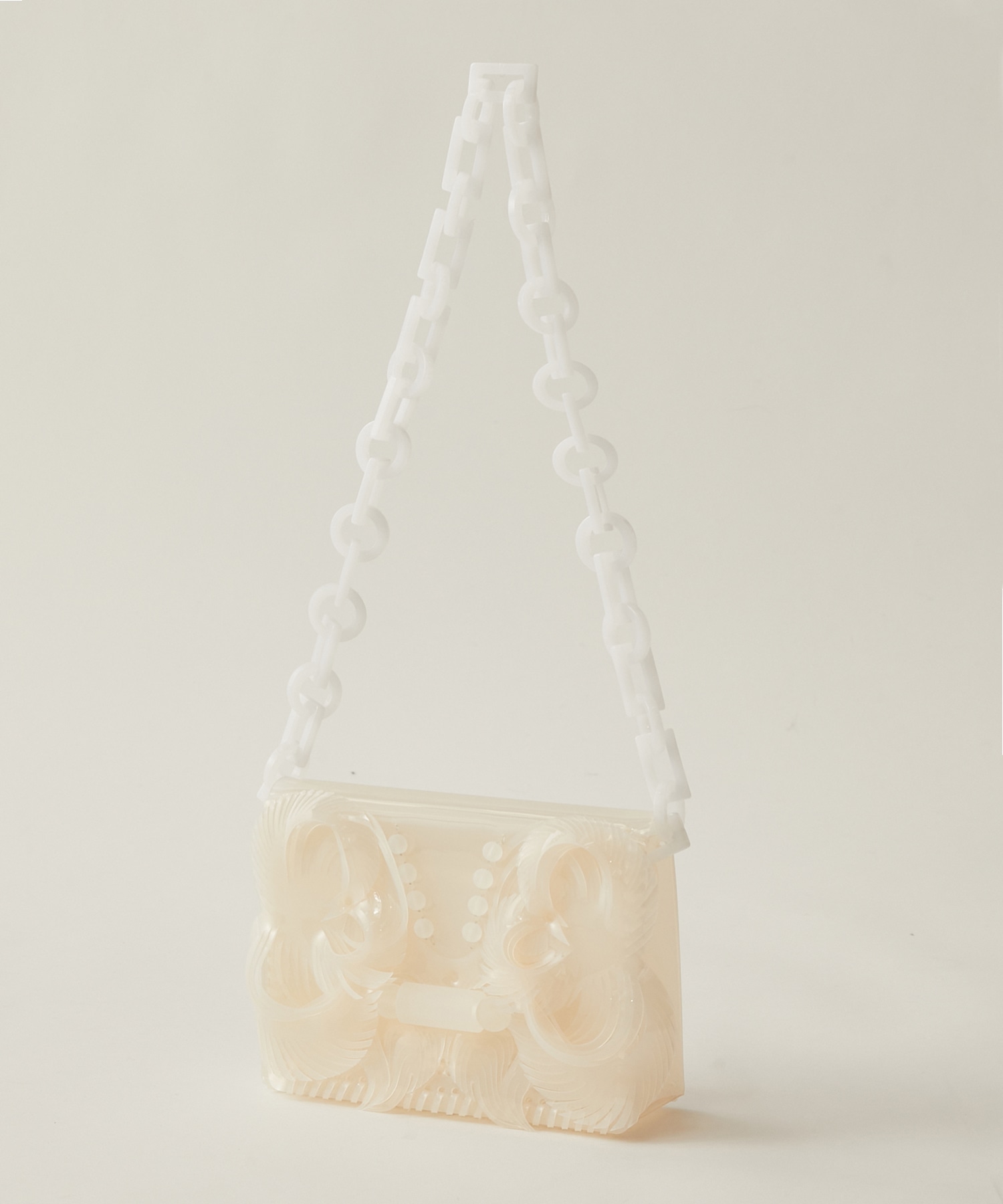 Transparent Sculptural Mini Chain Bag(FREE WHITE): Mame Kurogouchi