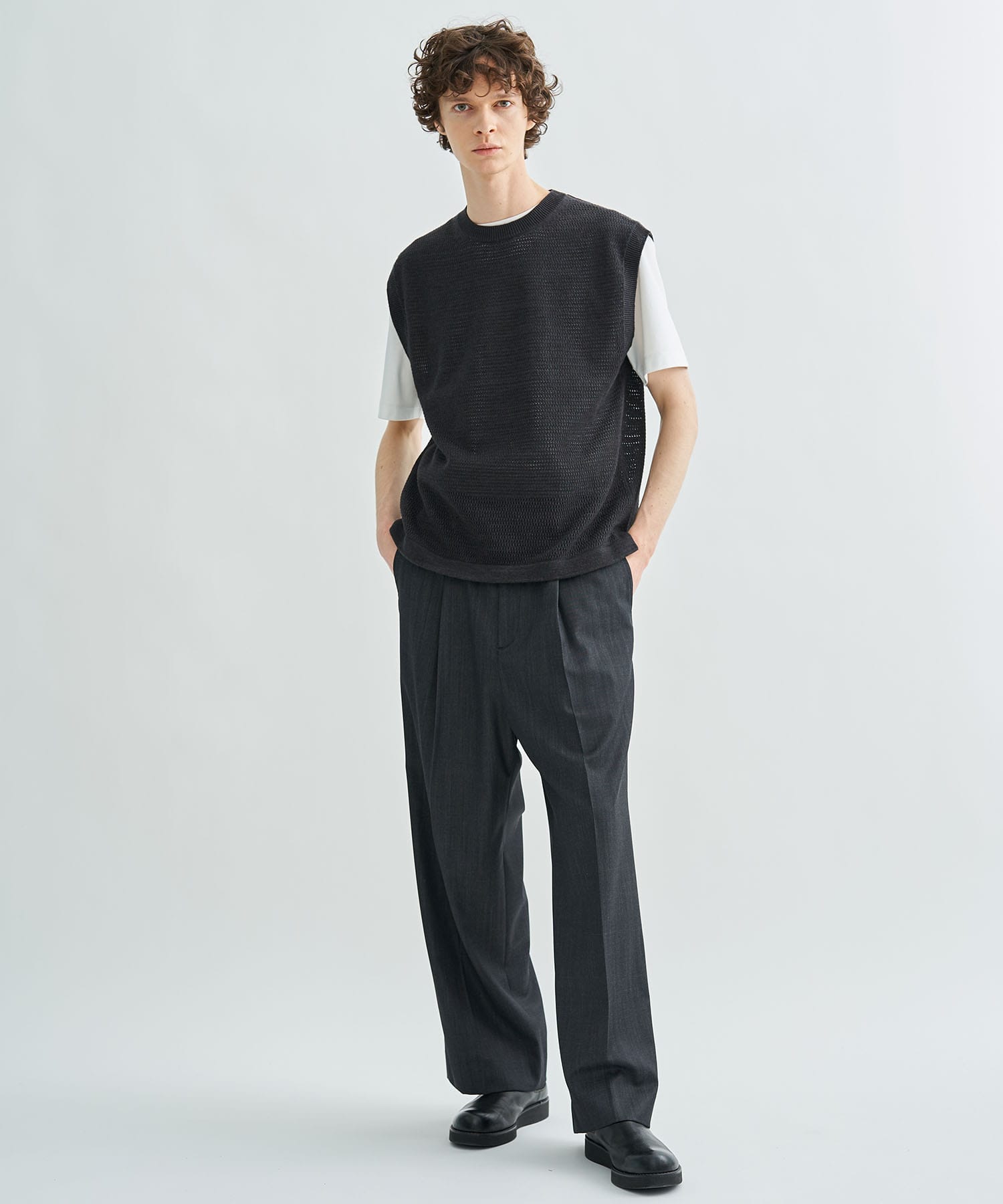 SUMMER KNIT CREW NECK VEST |BATONER