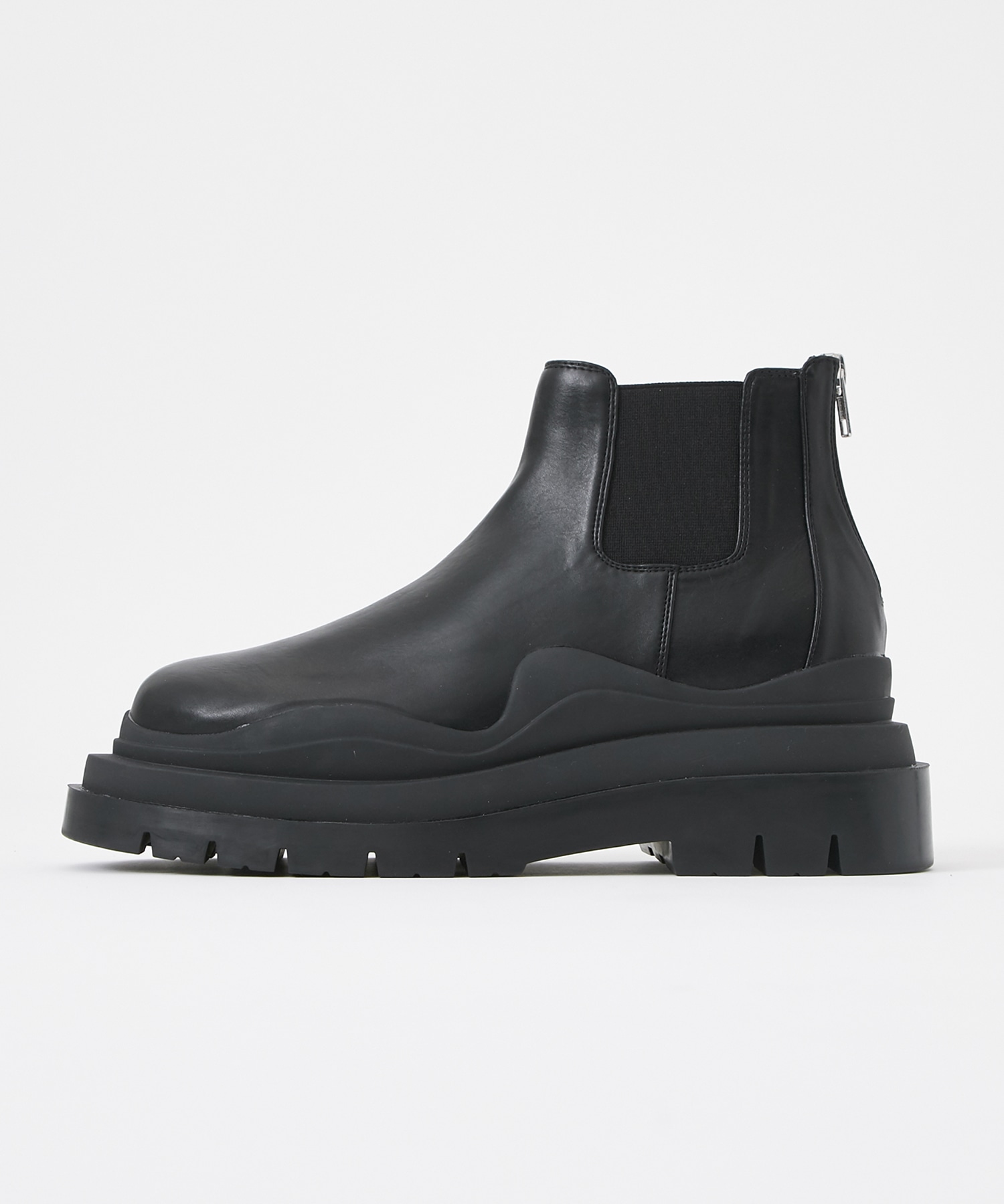 LiNoH TANK SOLE CHELSEA BOOTS 0906