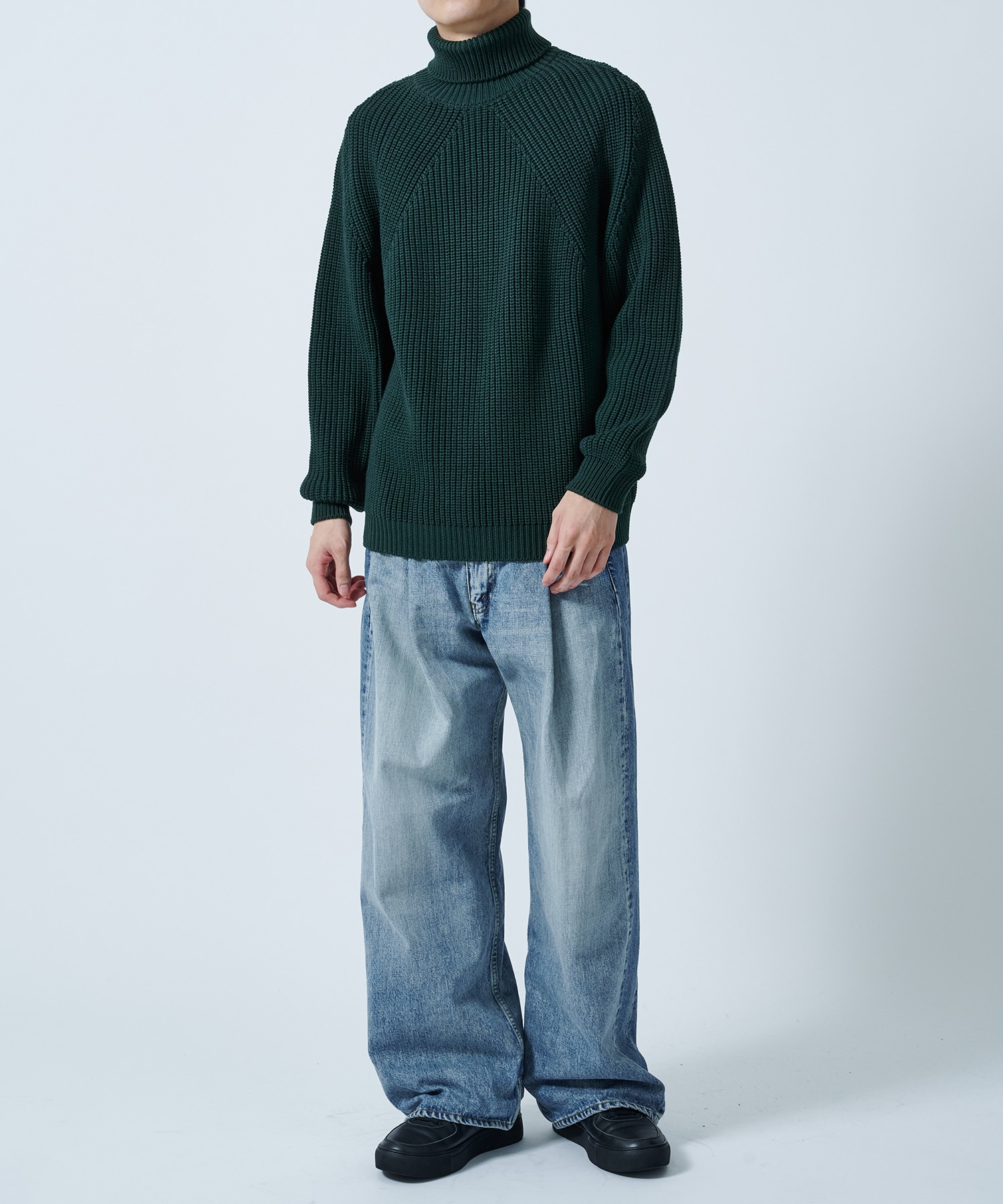 〈別注〉SIGNATURE TURTLE NECK BATONER