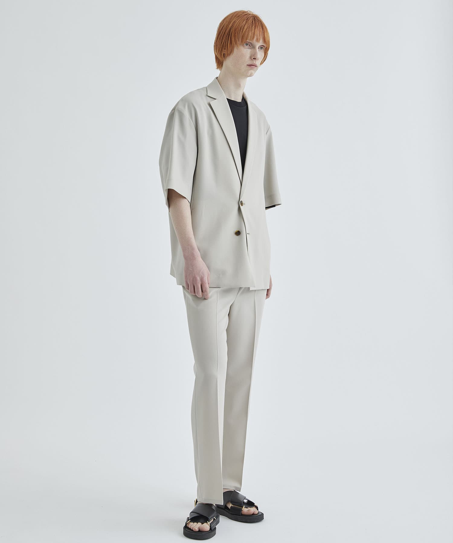 FEEL AIRストレートスラックス STUDIOUS