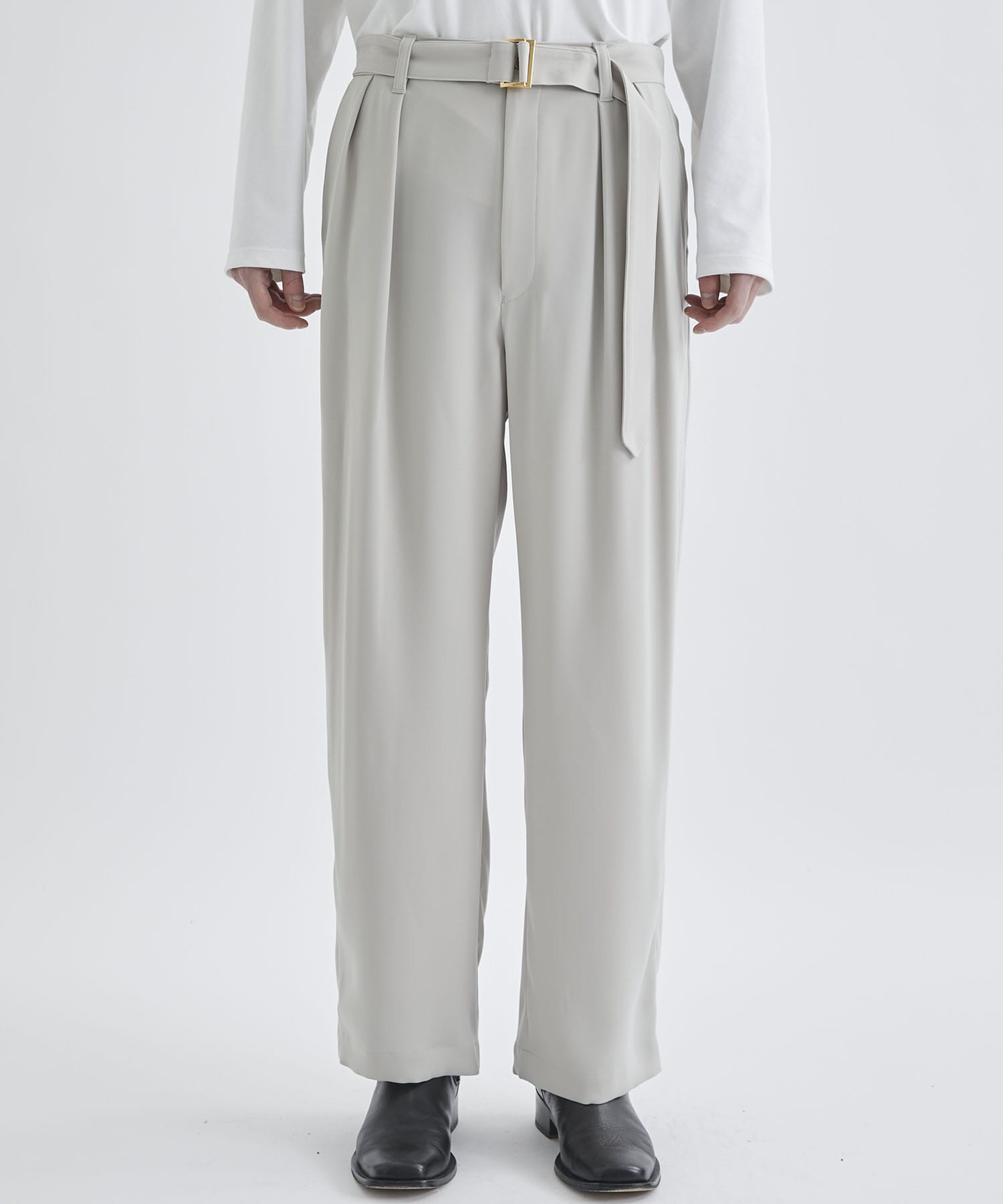 Double Satin 2 Tuck Wide Pants | CULLNI