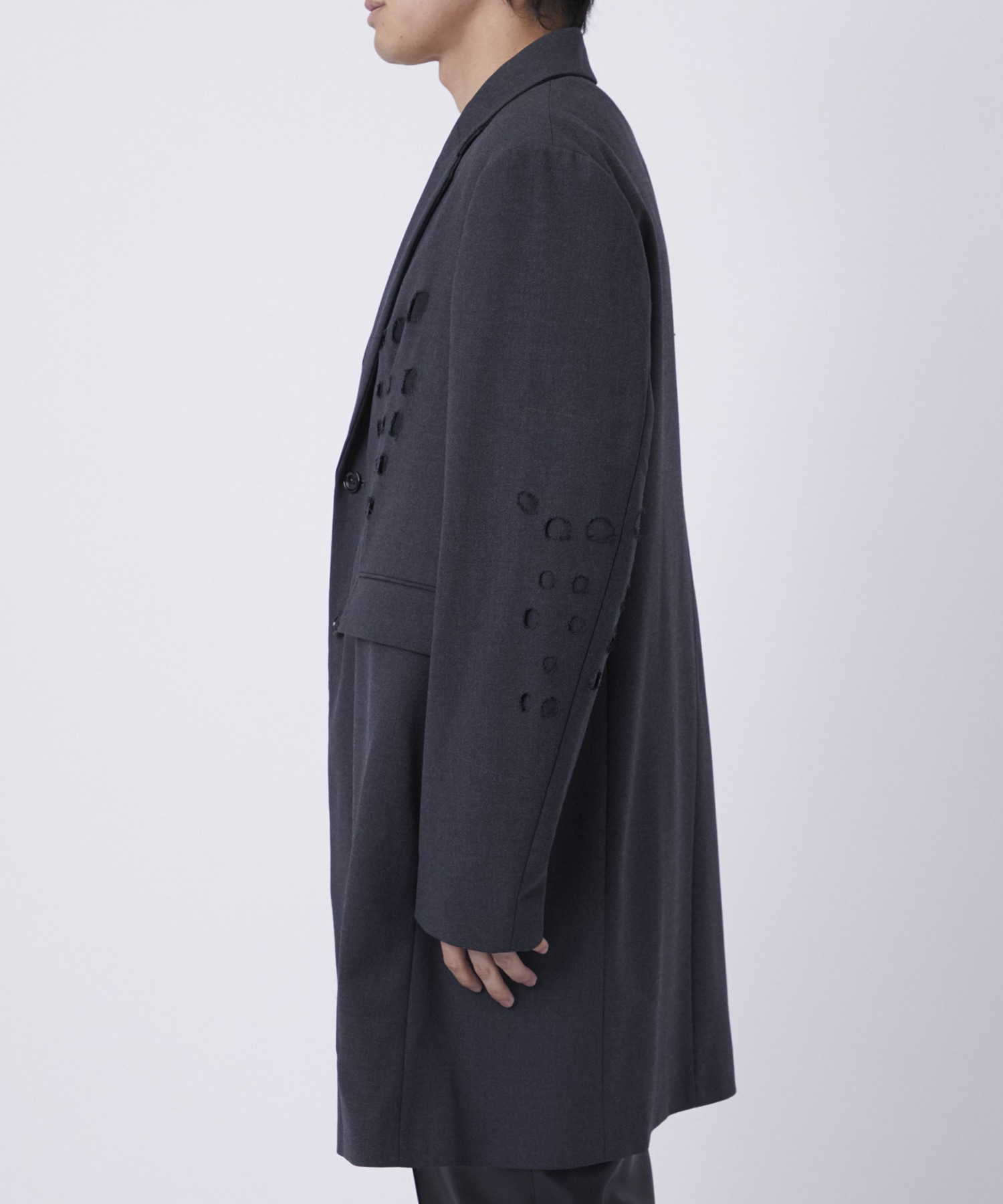 WOVEN CIRCLE BROCKEN LONG JACKET ALMOSTBLACK