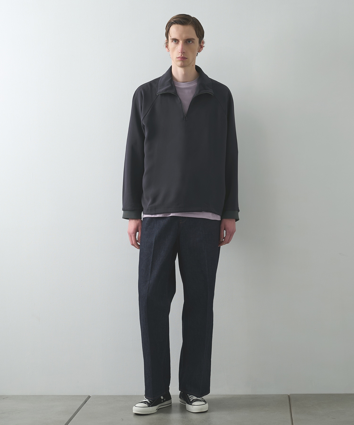 ESSENTIAL HALF ZIP SWEAT SHIRTS STUDIOUS