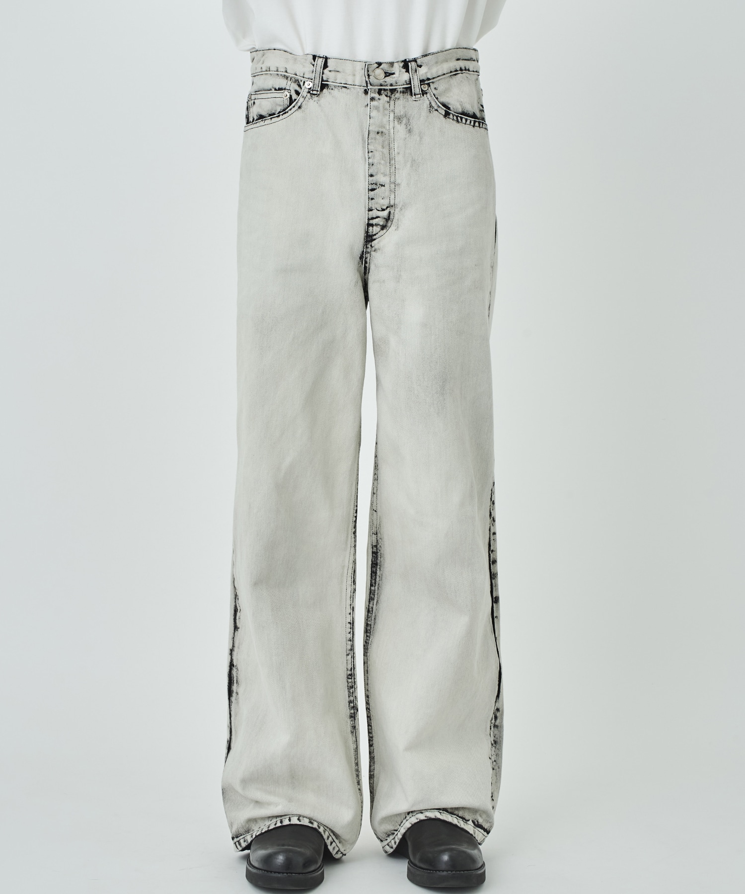 JOHN LAWRENCE SULLIVAN | BLEACHED DENIM WIDE PANTS