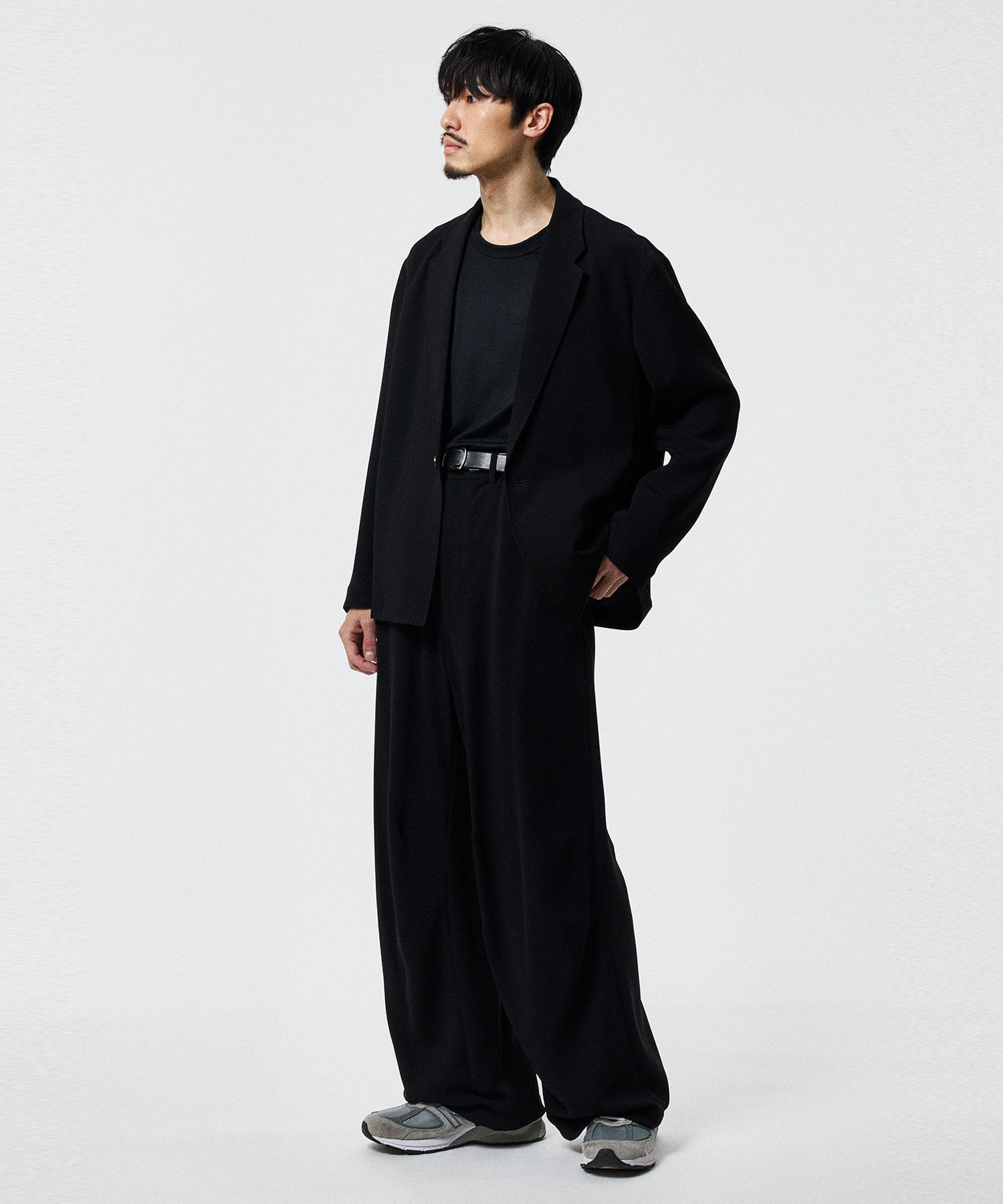 ESSENTIAL RELAX WIDE PANTS STUDIOUS