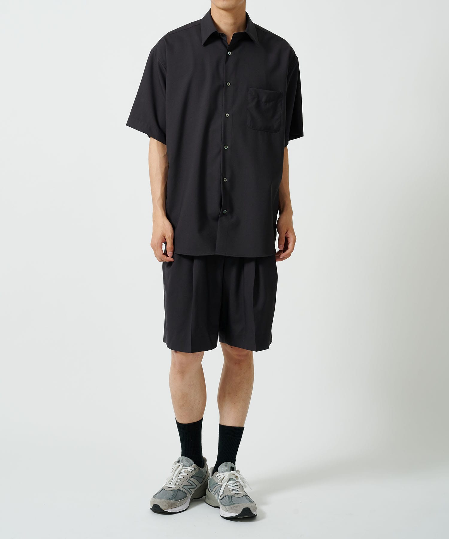 DOUBLE PLEATED CLASSIC WIDE SHORTS MARKAWARE/marka