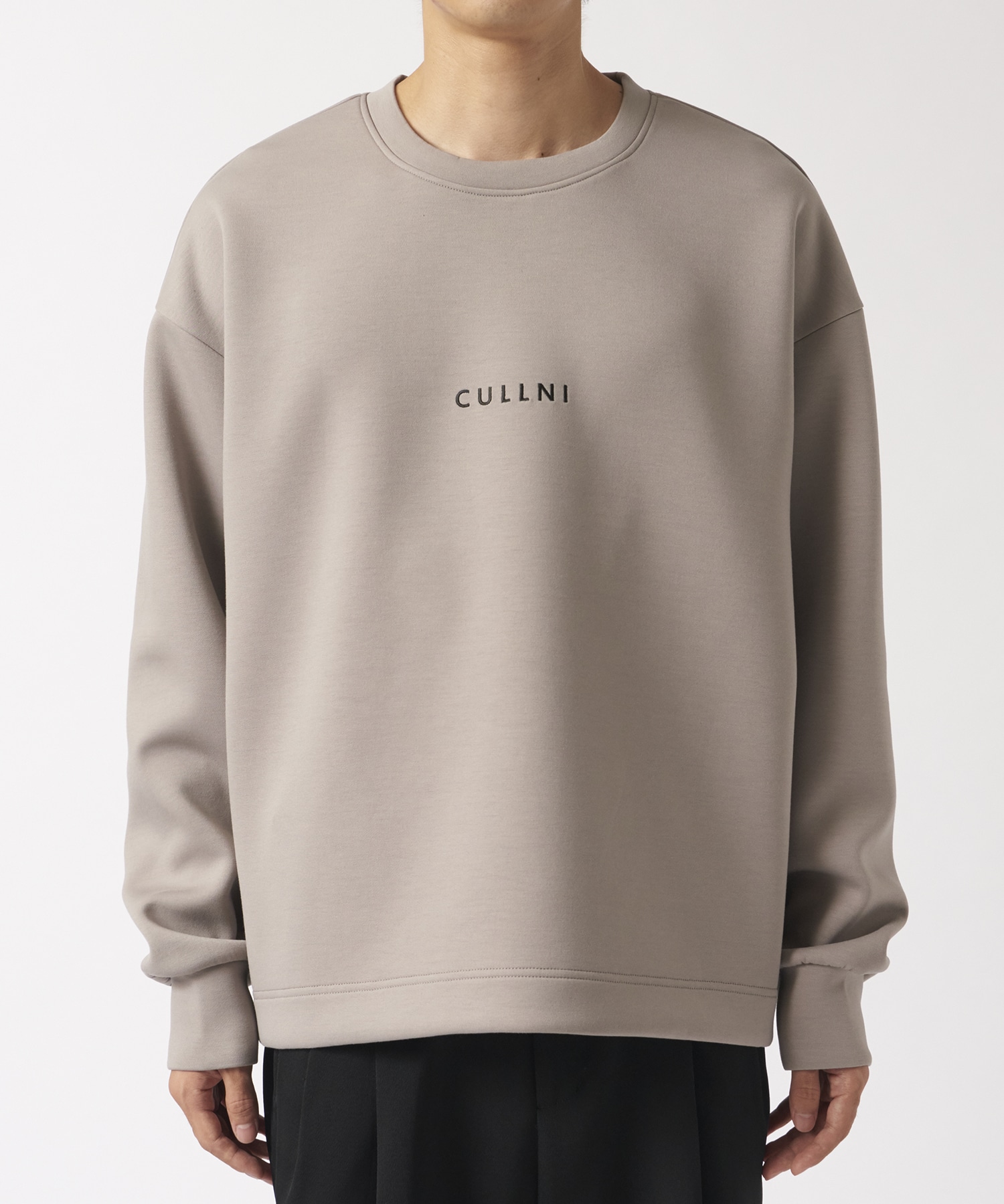 CULLNI Logo Embroidery Double Knit Pullover CULLNI