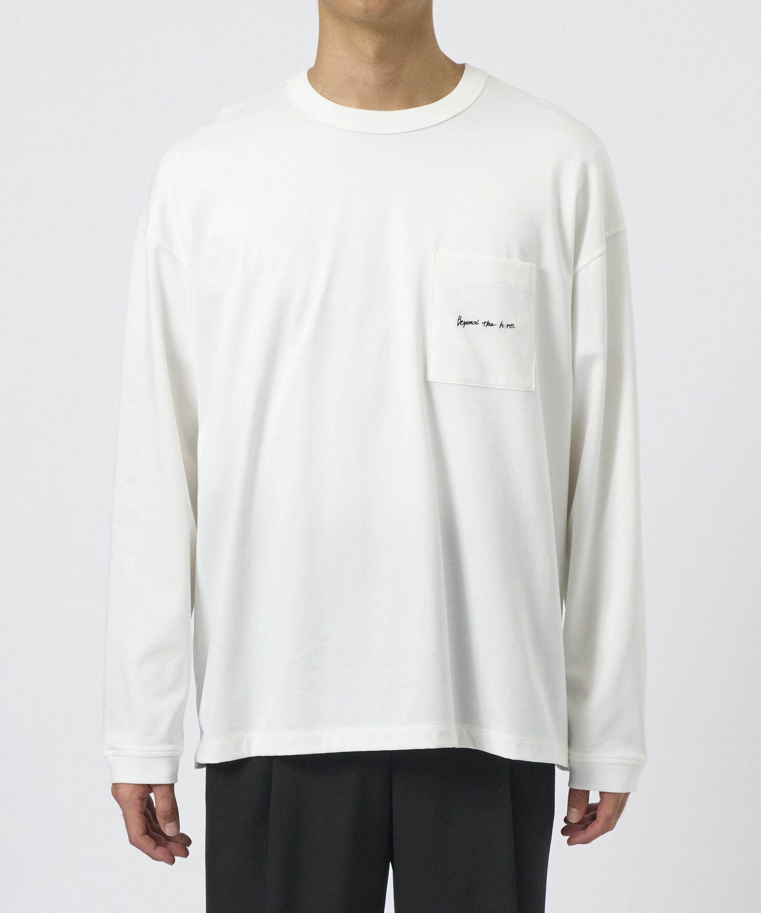 BEYOND THE HERE TEE L/S STUDIOUS