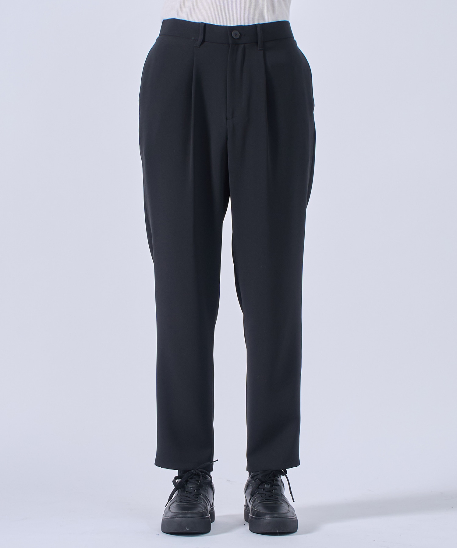 STAR FLEX TAPERD PANTS STUDIOUS