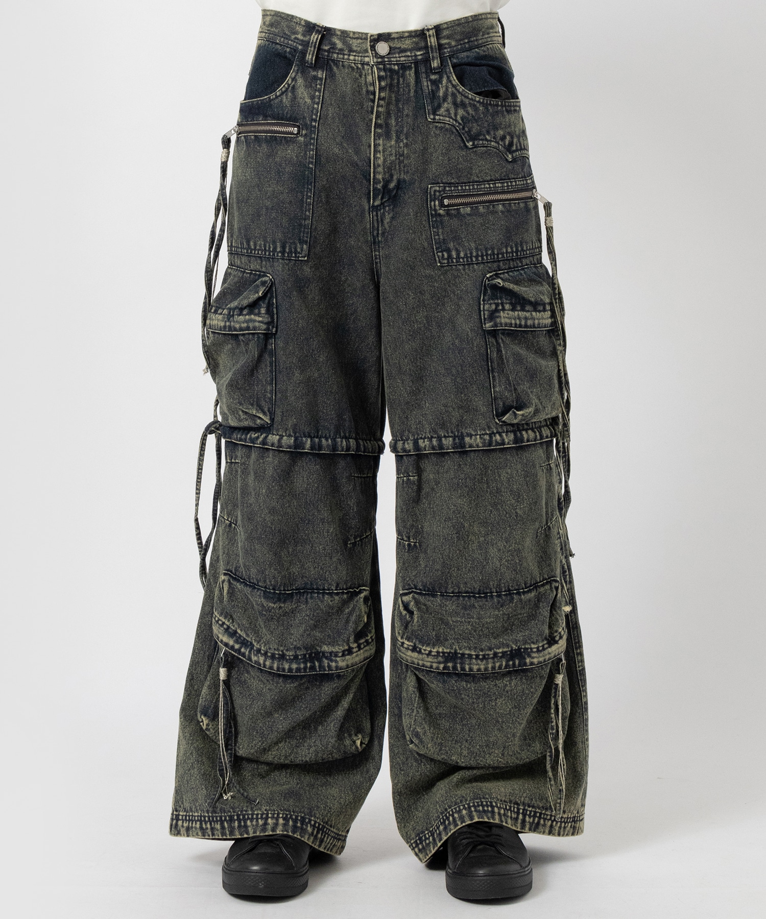 MULTI-POCKET DENIM CARGO FACCIES