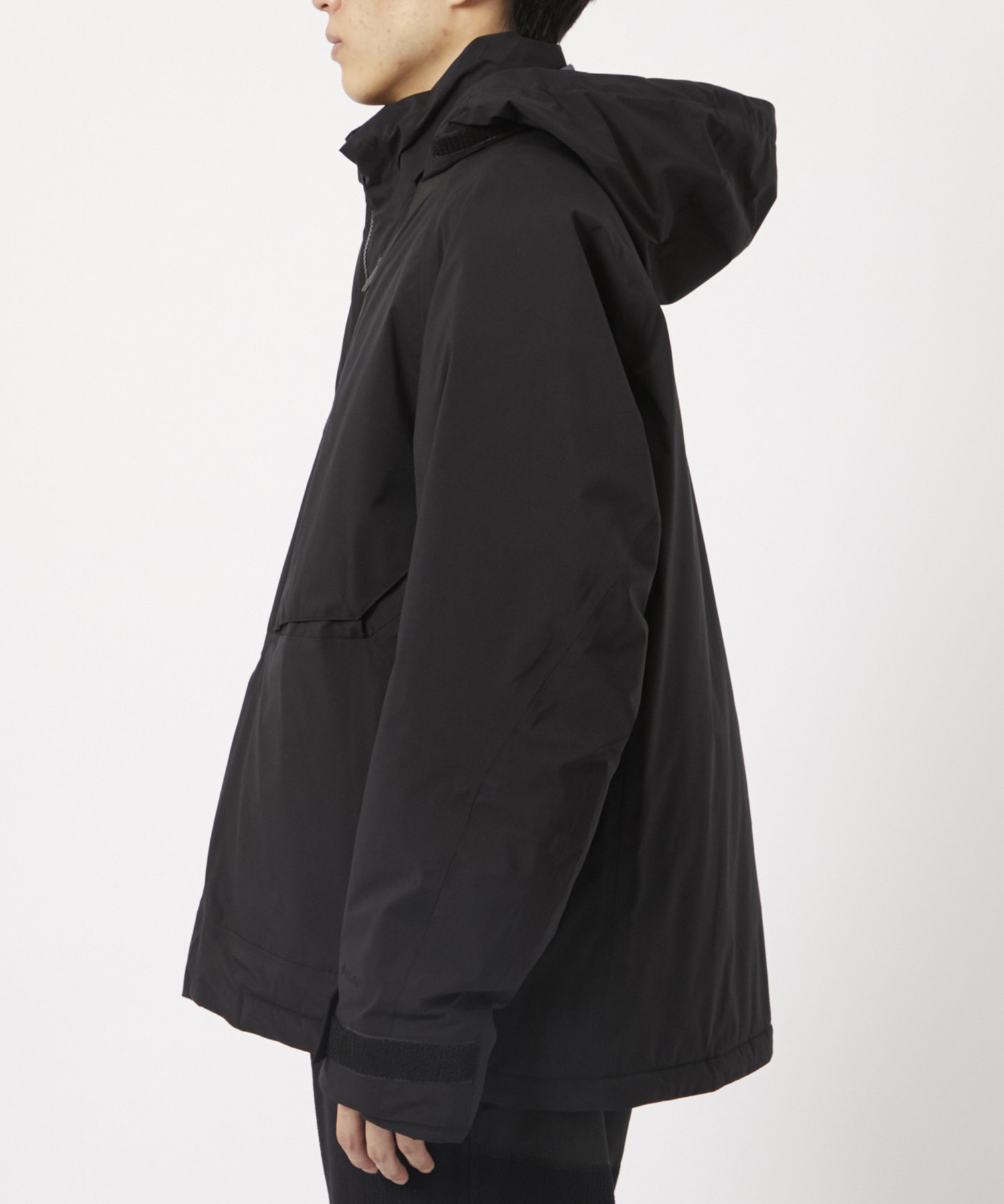 GORE-TEX JACKET White Mountaineering