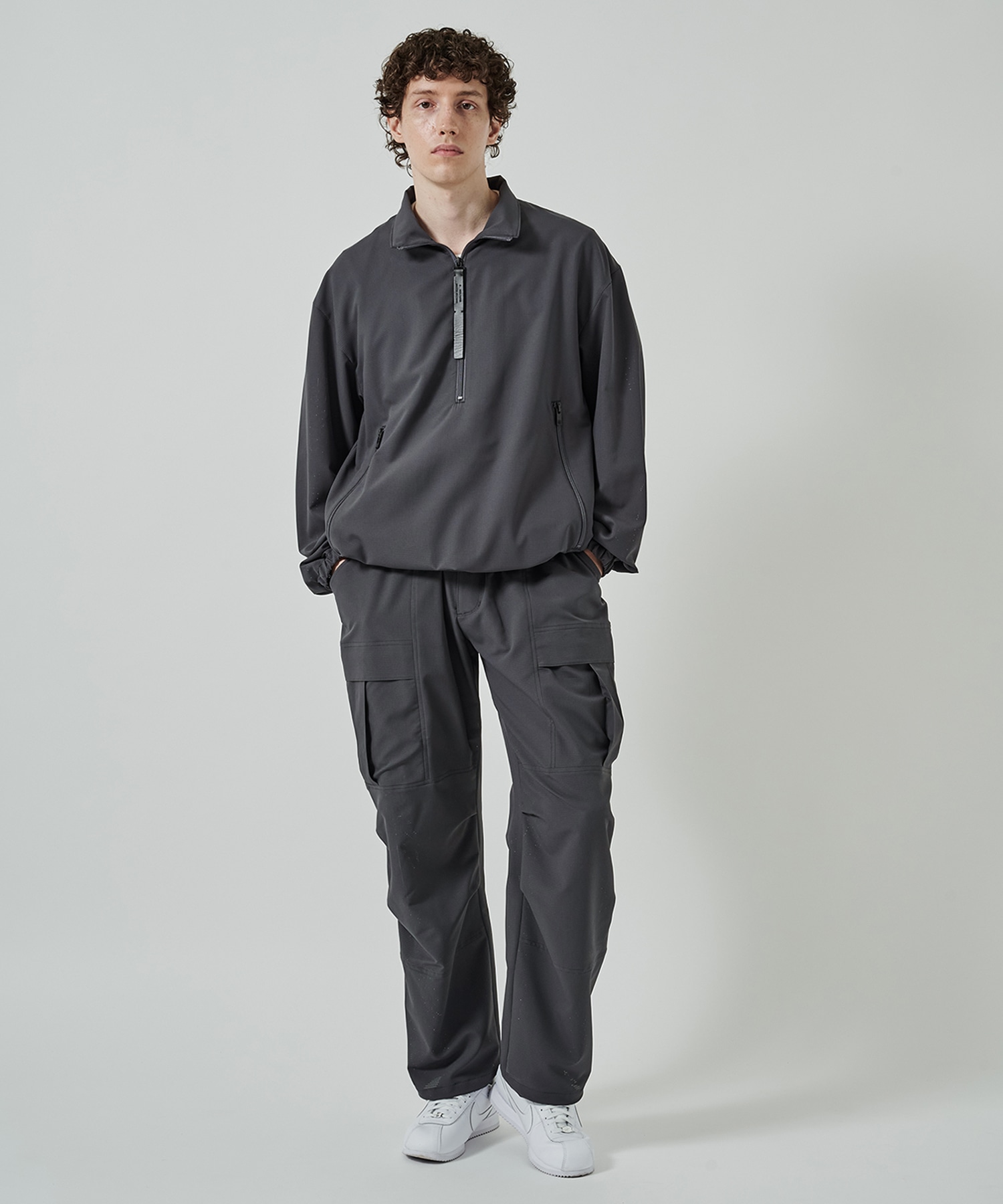 2251-BL02-007 PULLOVER N.HOOLYWOOD