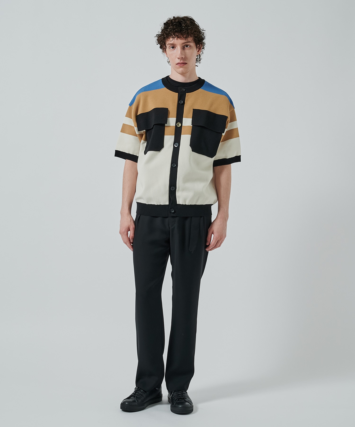 Collarless Buttoned Short Sleeve Knit Jaket CULLNI