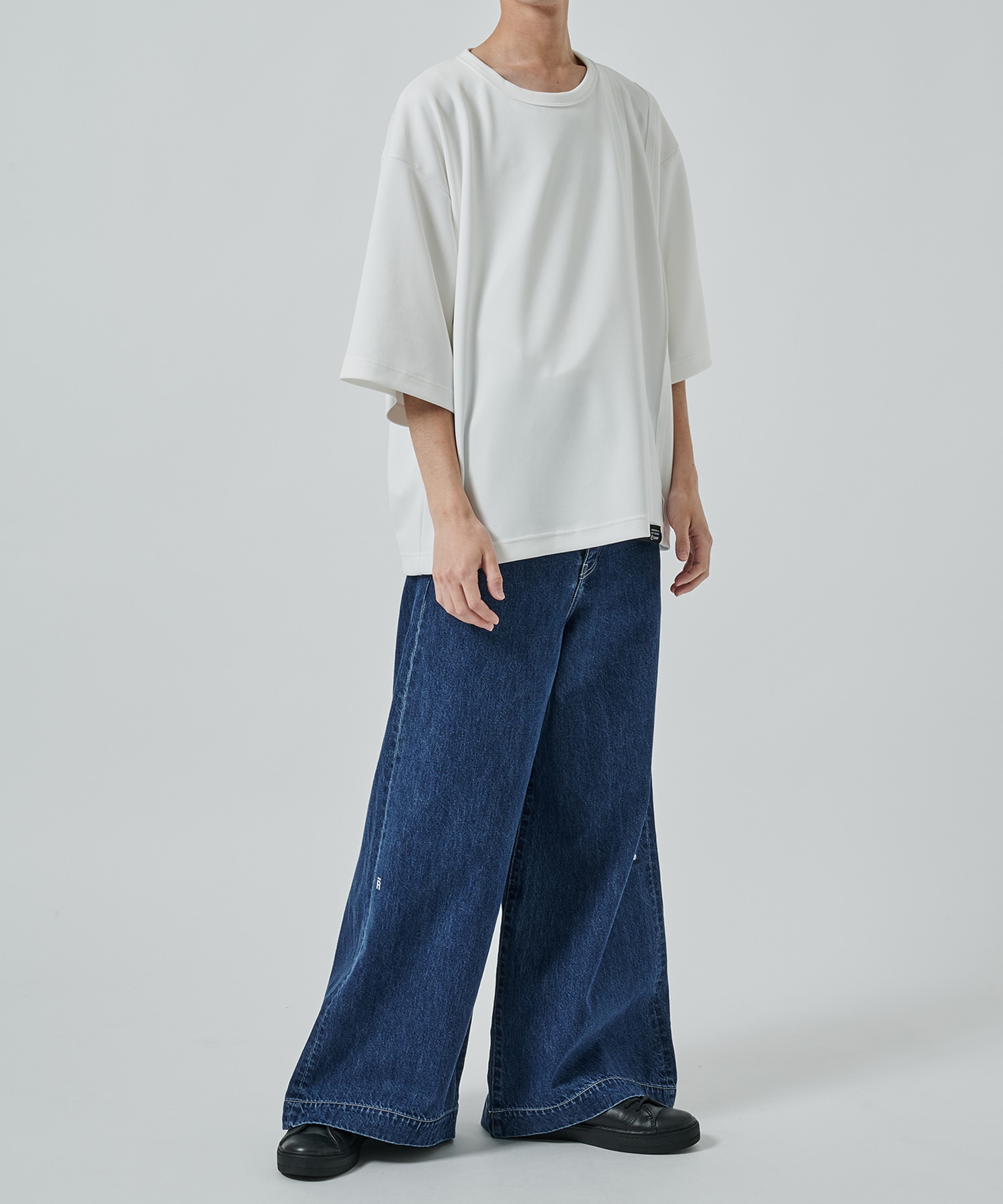 BAGGY DENIM SHAREEF