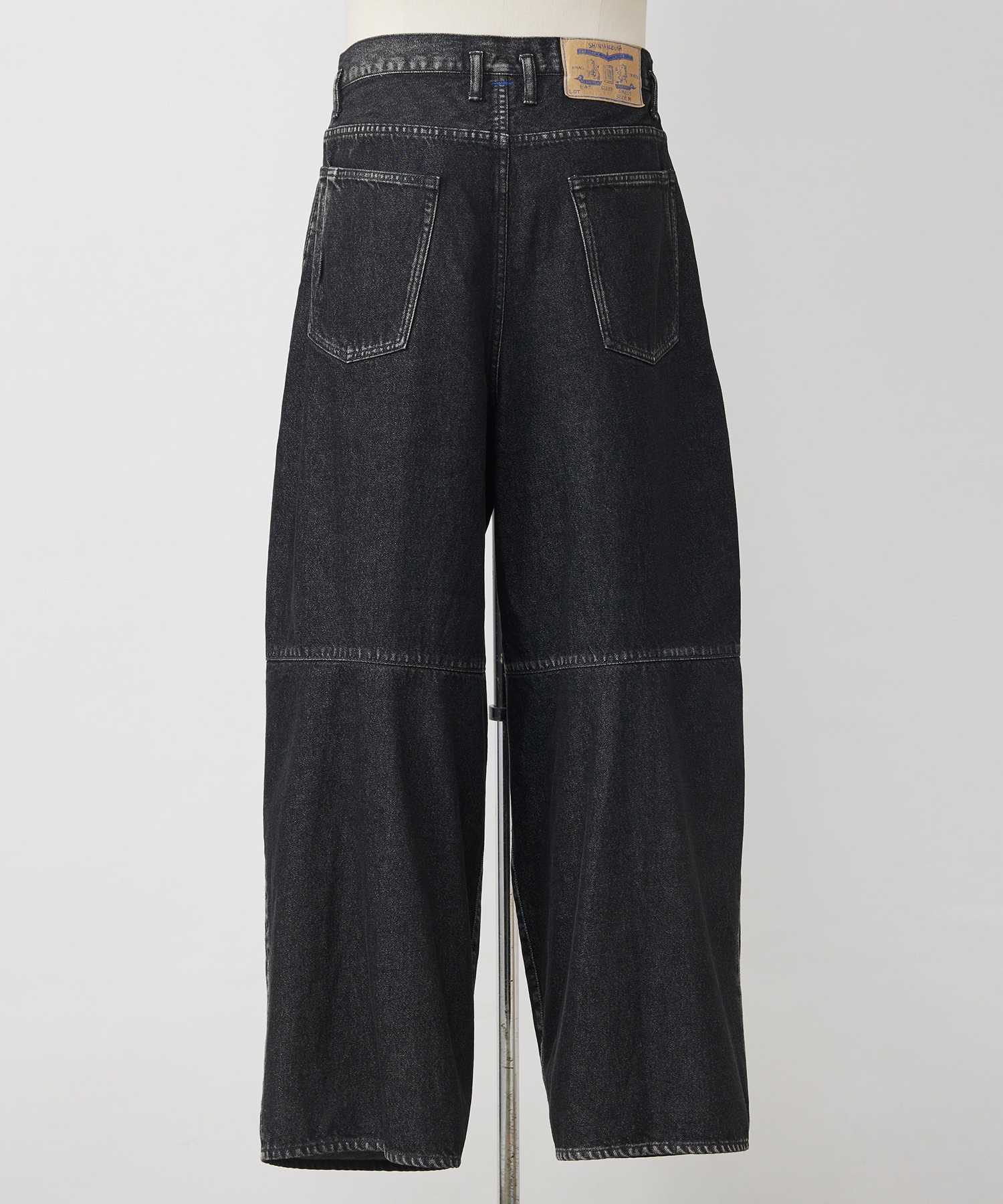 DAMEGED ORDINARY CITY BAGGY SHINYAKOZUKA