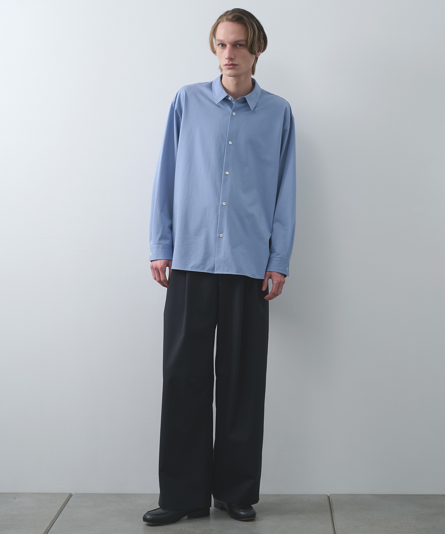 2Tuck Curve Slacks STUDIOUS