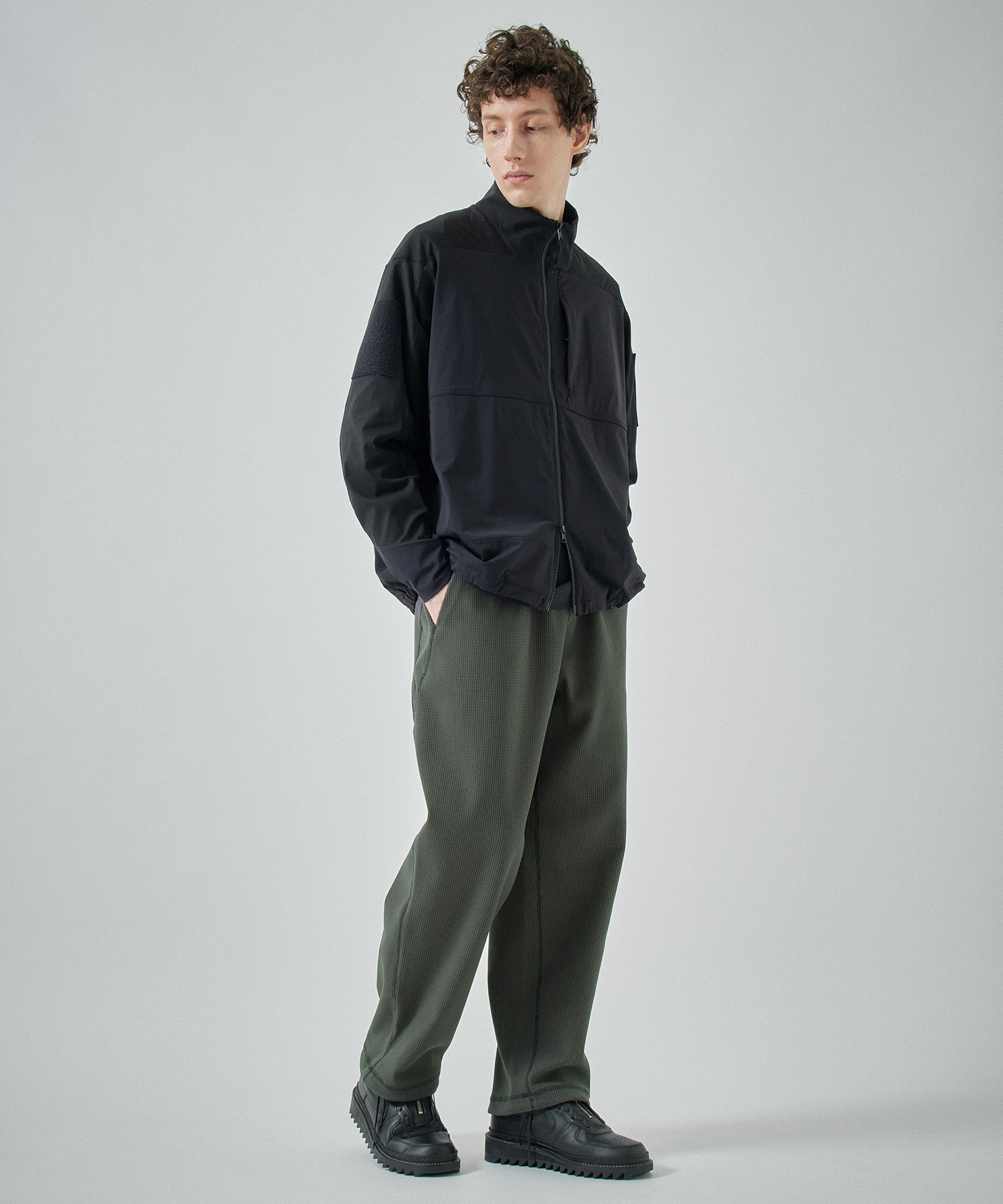 9251-BL05-012  STAND COLLAR BLOUSON N.HOOLYWOOD