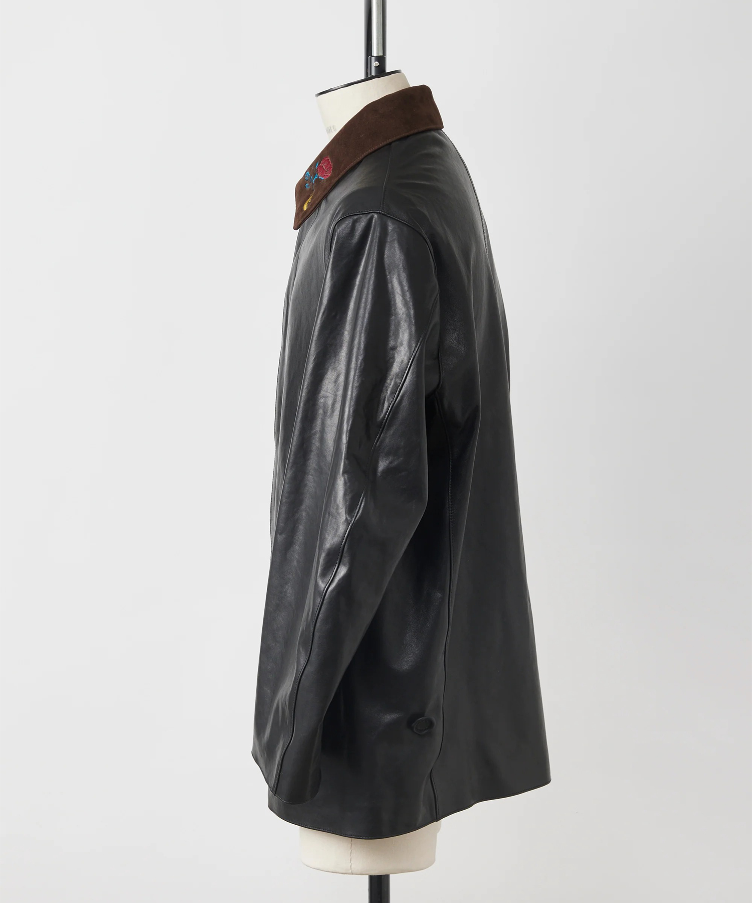 BLOOMED MOON FIRE FIGHTER WITH EMBROIDERY SHINYAKOZUKA