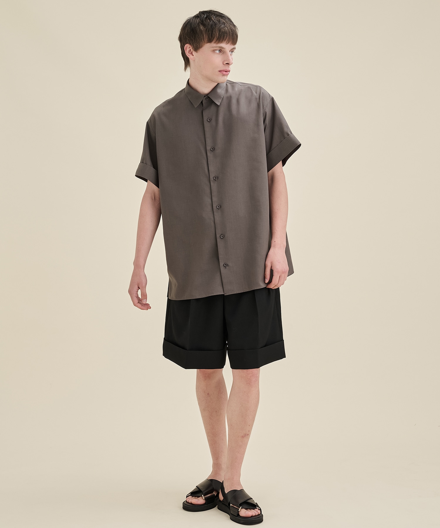 THE PERFECT SHIRT SHORT SLEEVE THE RERACS