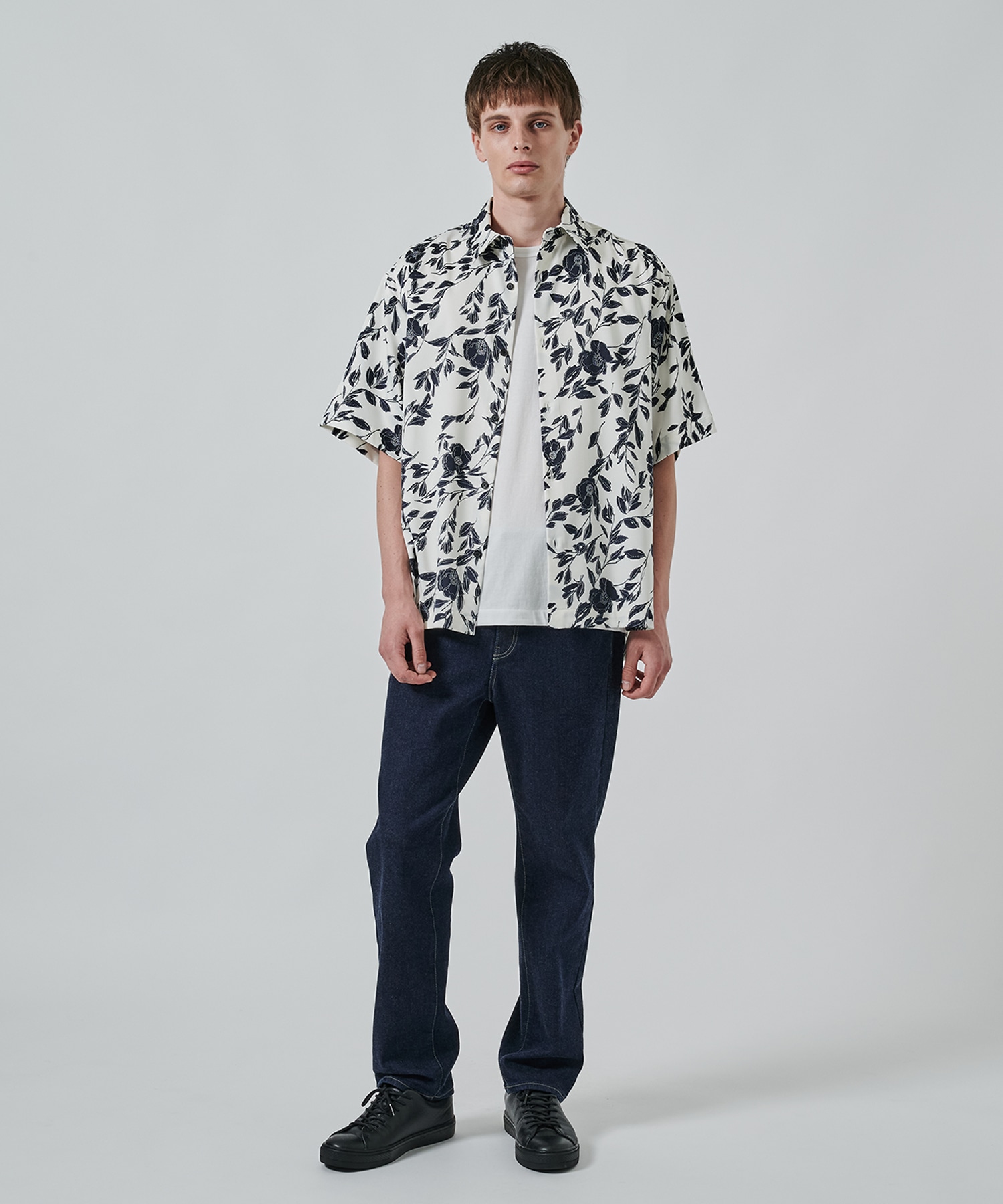 ASSORTED PATTERN SHIRTS S.S STUDIOUS