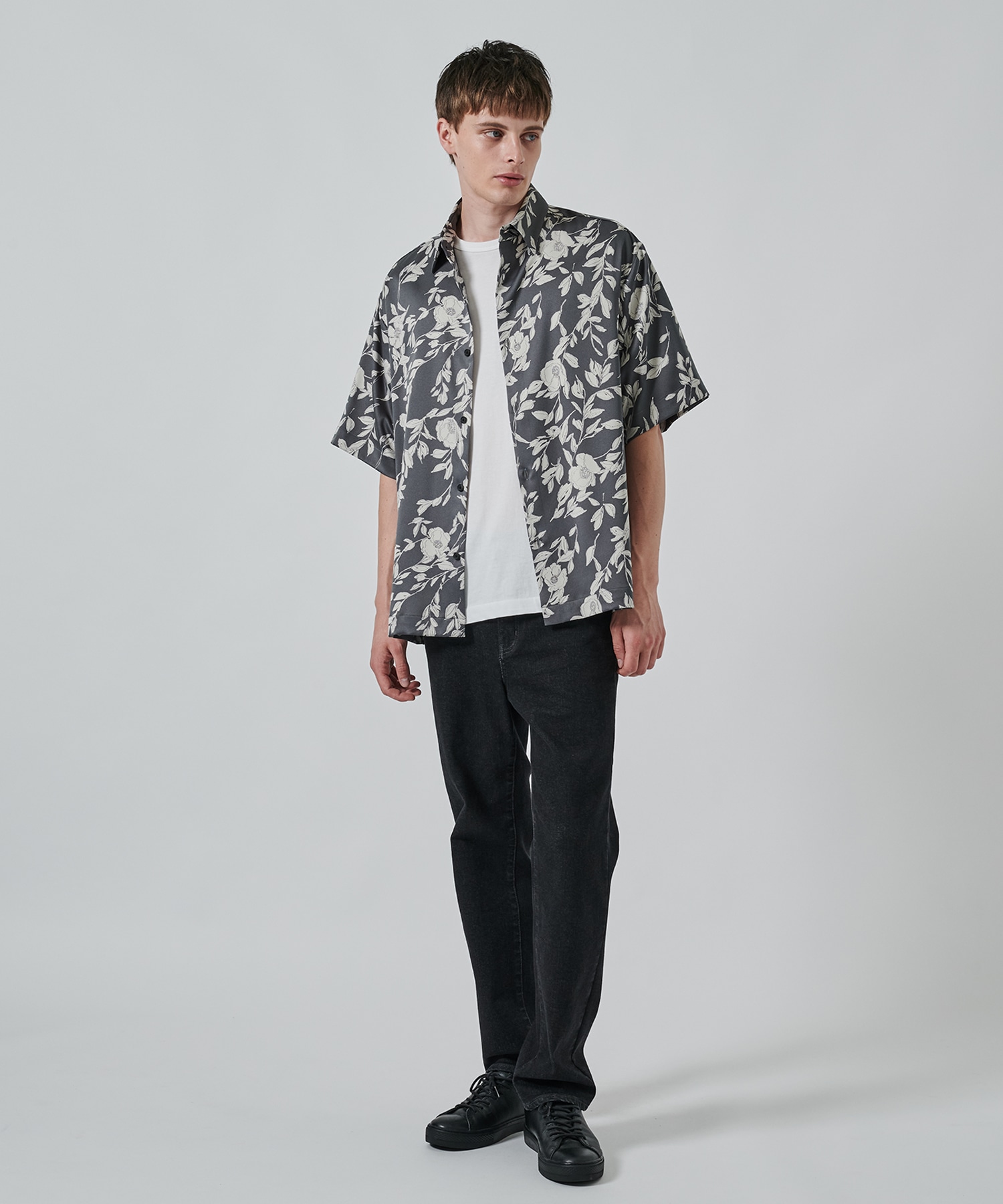 ASSORTED PATTERN SHIRTS S.S STUDIOUS