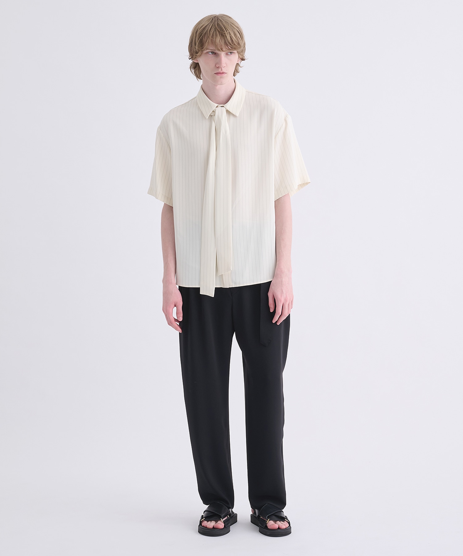 Double Satin Stripe Bow Tie Short Sleeve Shirt CULLNI