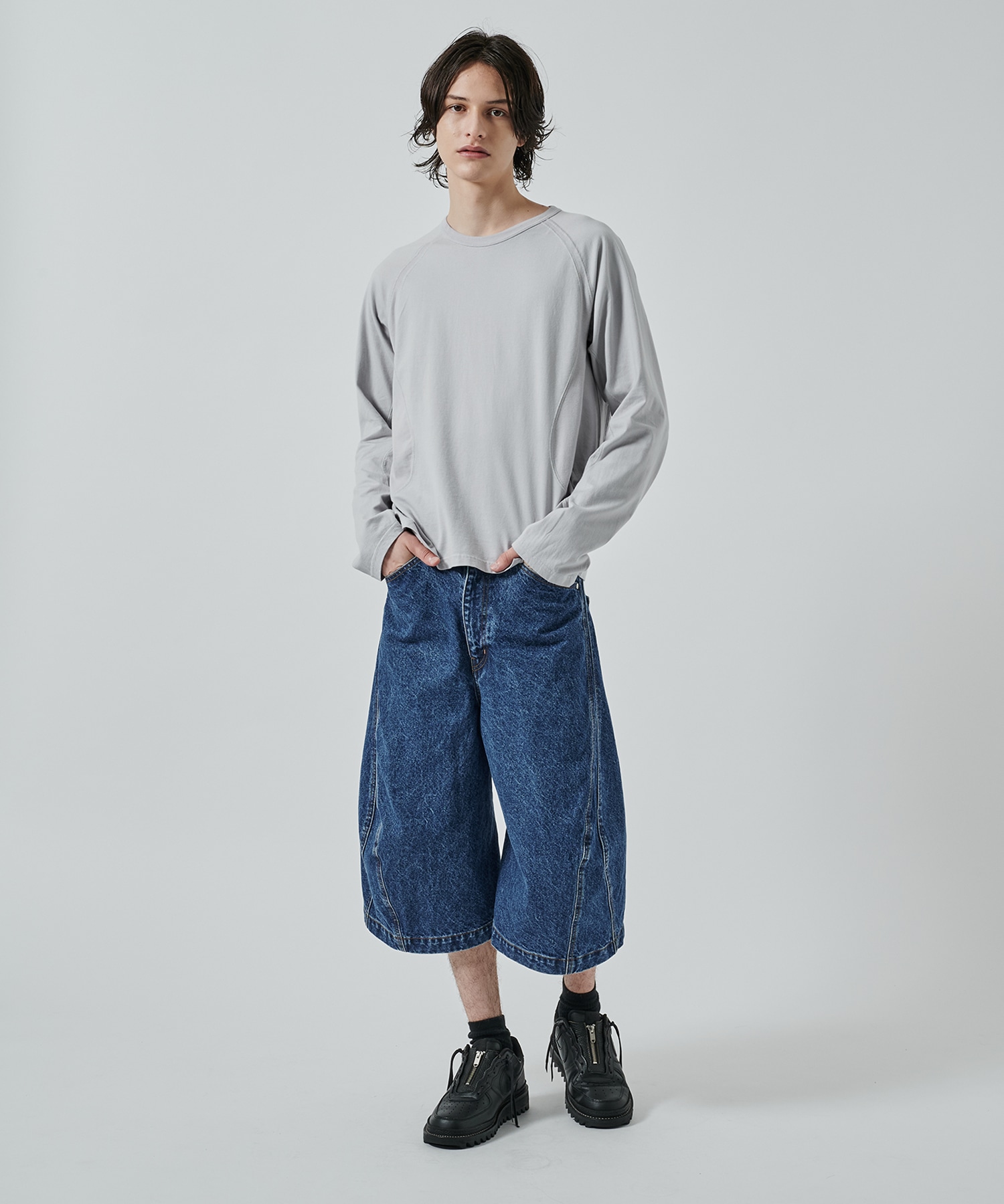 〈別注〉 PANELED LONG SLEEVE T-SHIRT NVRFRGT