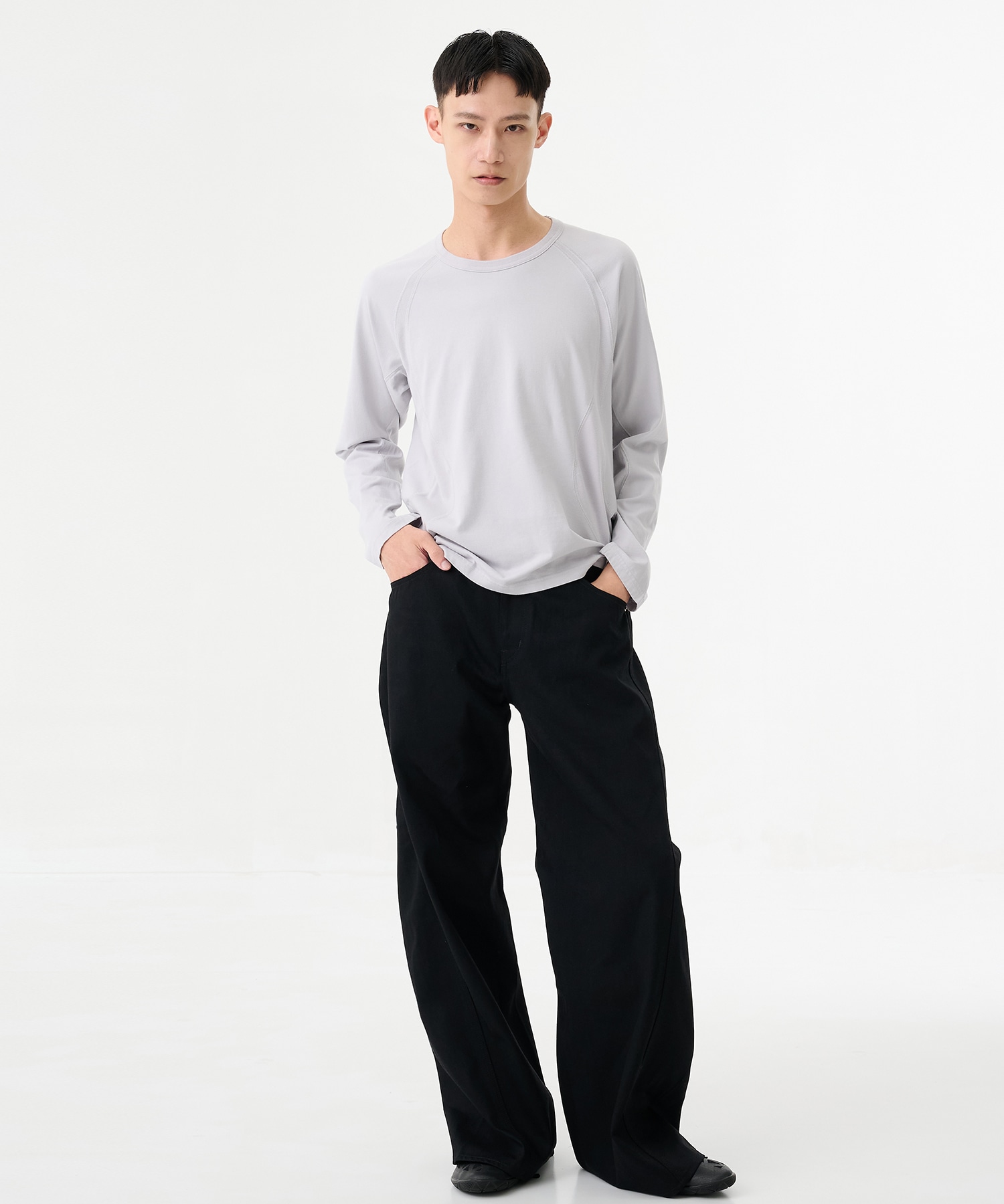 〈別注〉 PANELED LONG SLEEVE T-SHIRT NVRFRGT
