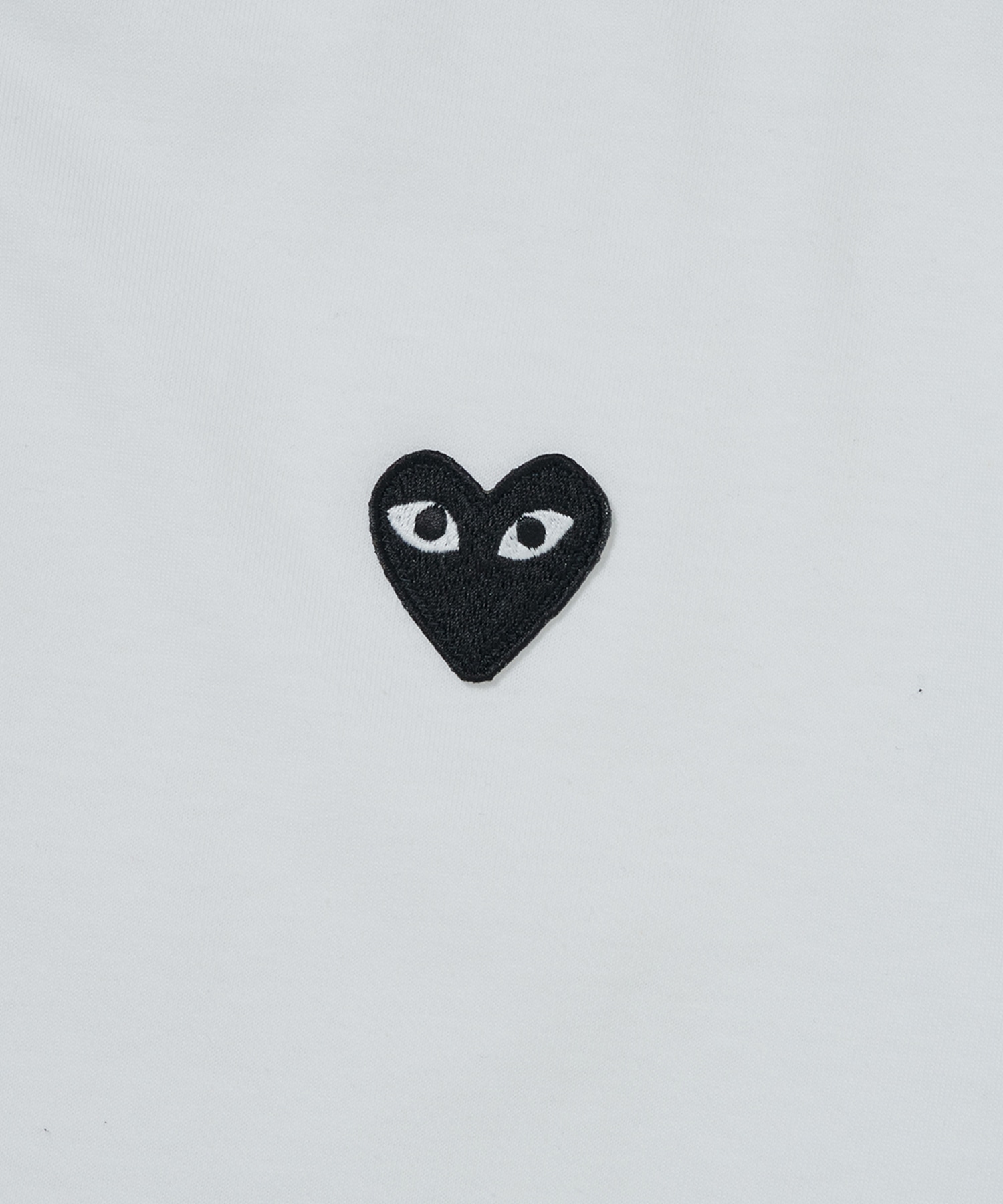 AX-T120-051 T-SHIRT BLACK EMBLEM L/S PLAY COMME des GARCONS